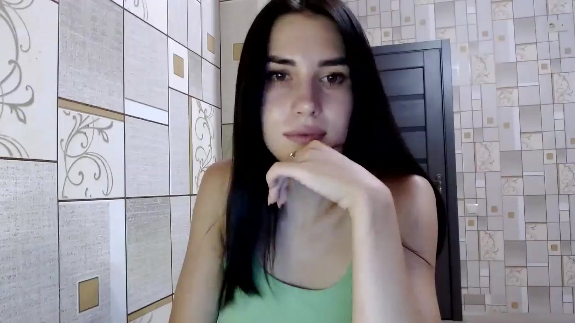 Gallery image thumbnail from Smoosi's myfreecams stream on, 07/29/2024, 21:58 image 9 of 20
