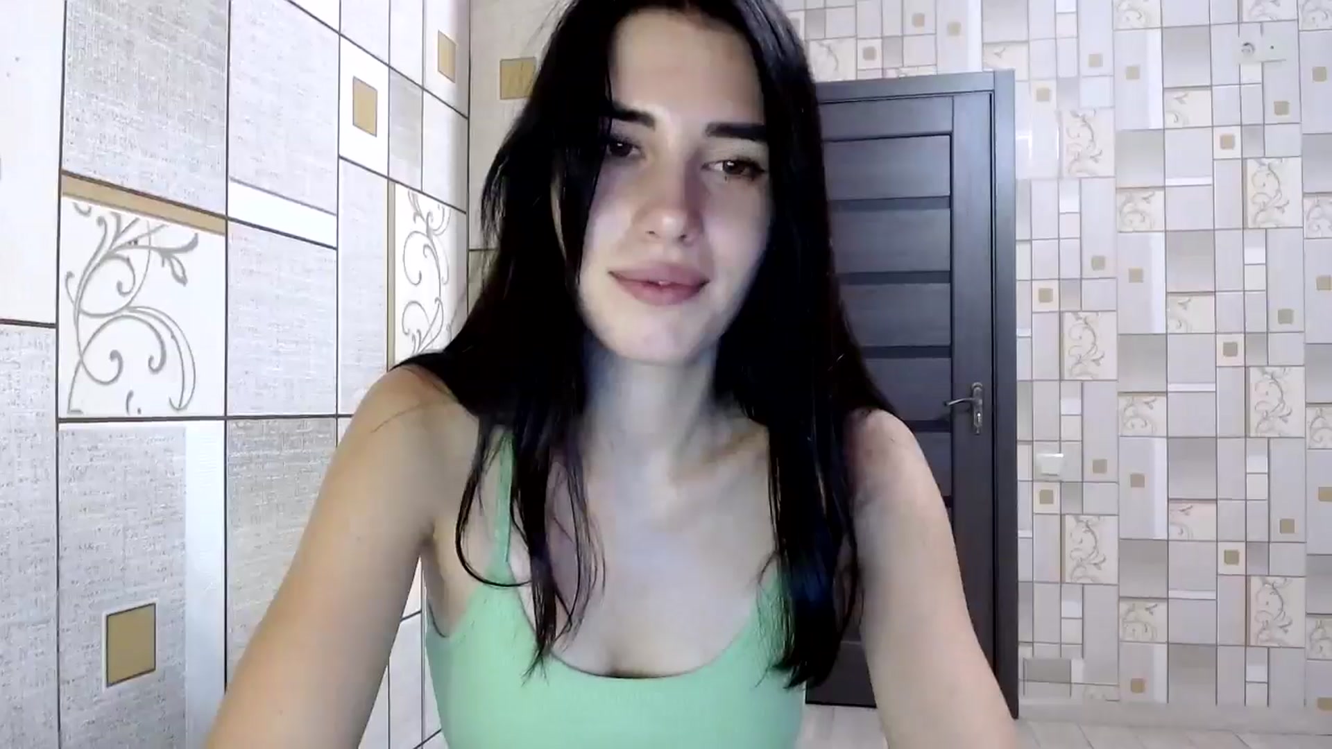 Gallery image thumbnail from Smoosi's myfreecams stream on, 08/01/2024, 22:53 image 2 of 20