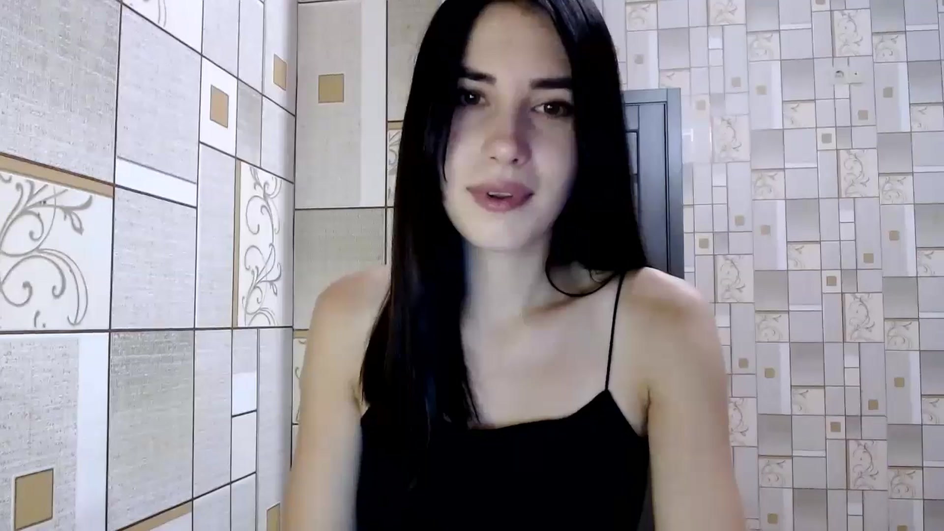 Gallery image thumbnail from Smoosi's myfreecams stream on, 08/02/2024, 18:29 image 5 of 20