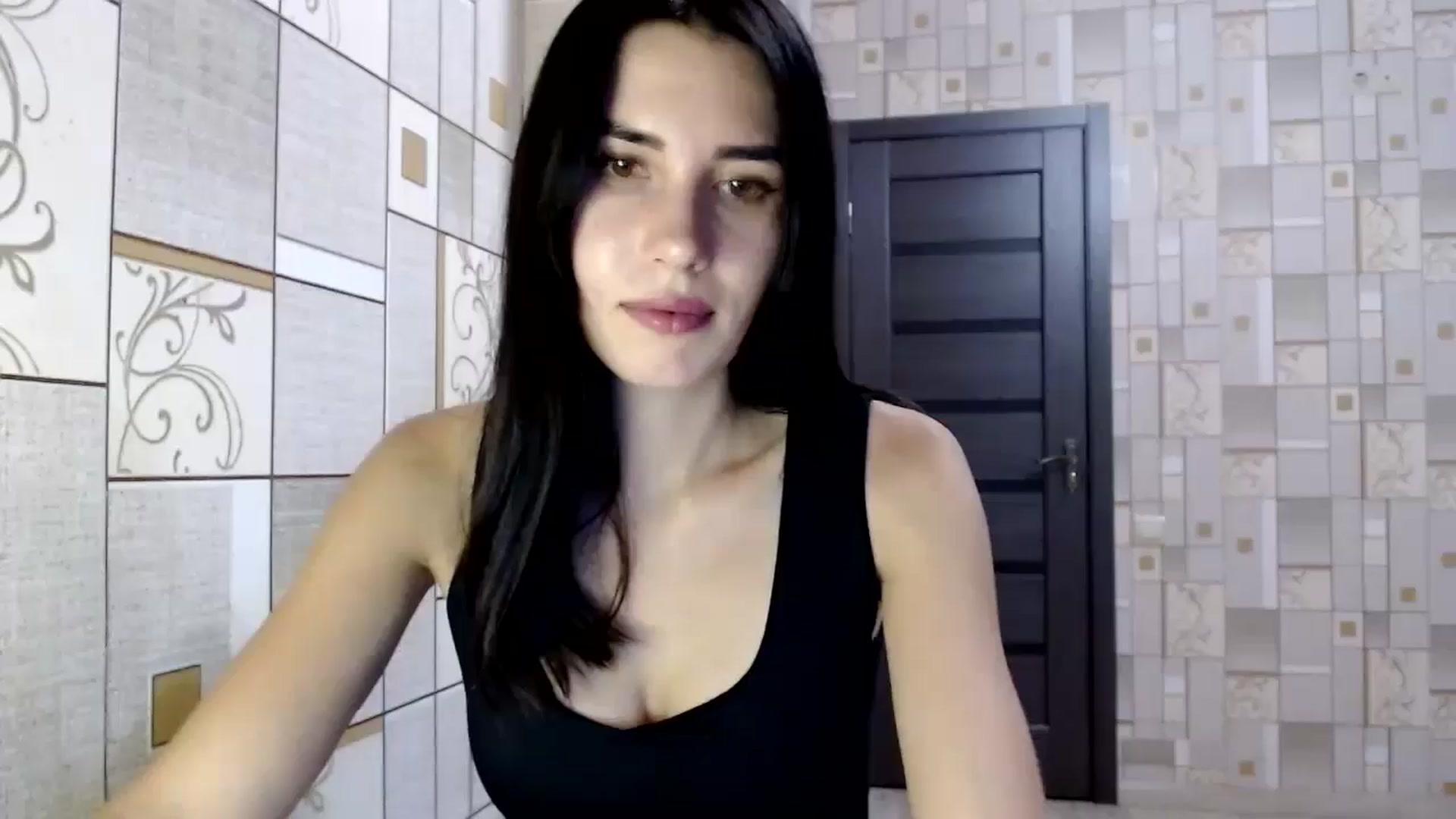 Gallery image thumbnail from Smoosi's myfreecams stream on, 08/03/2024, 20:43 image 3 of 20