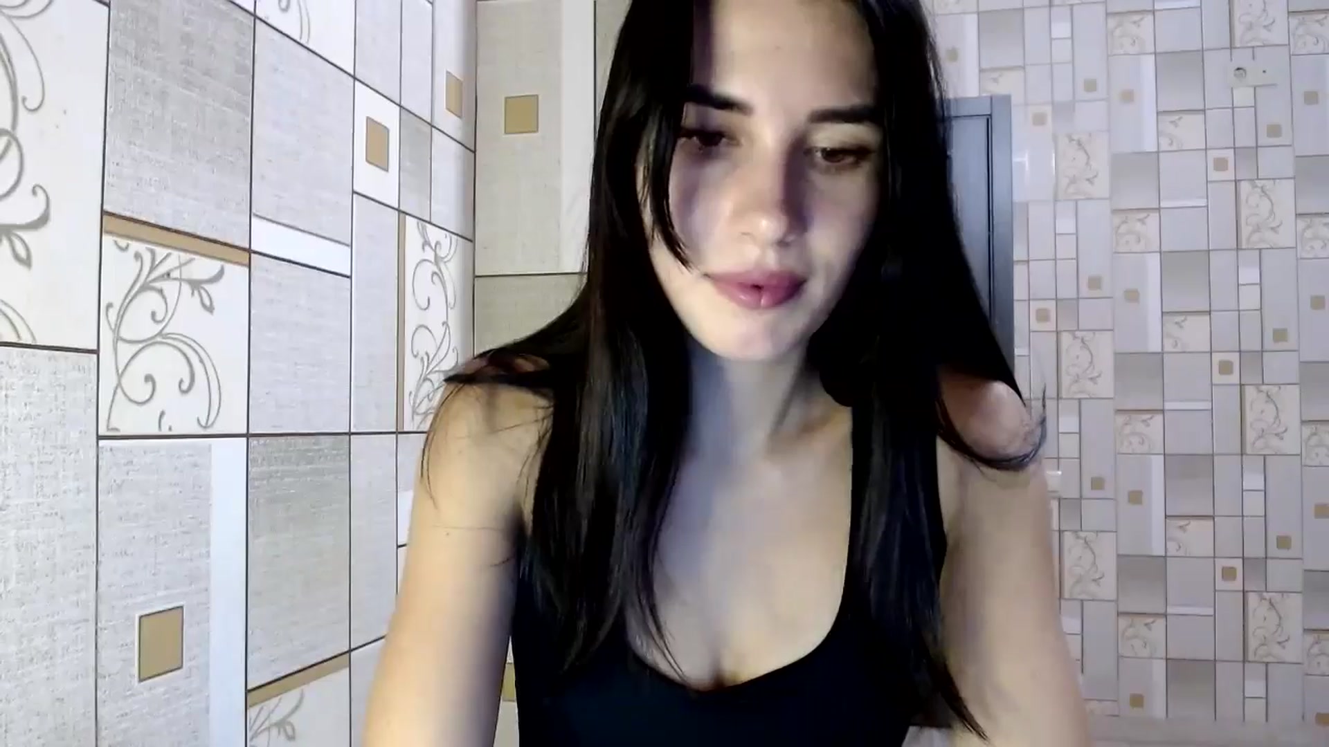Gallery image thumbnail from Smoosi's myfreecams stream on, 08/03/2024, 20:43 image 10 of 20