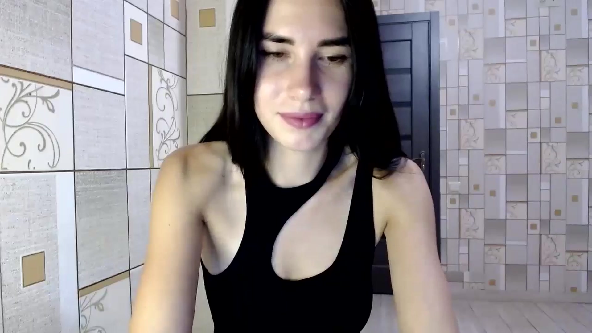 Gallery image thumbnail from Smoosi's myfreecams stream on, 08/07/2024, 22:10 image 16 of 20