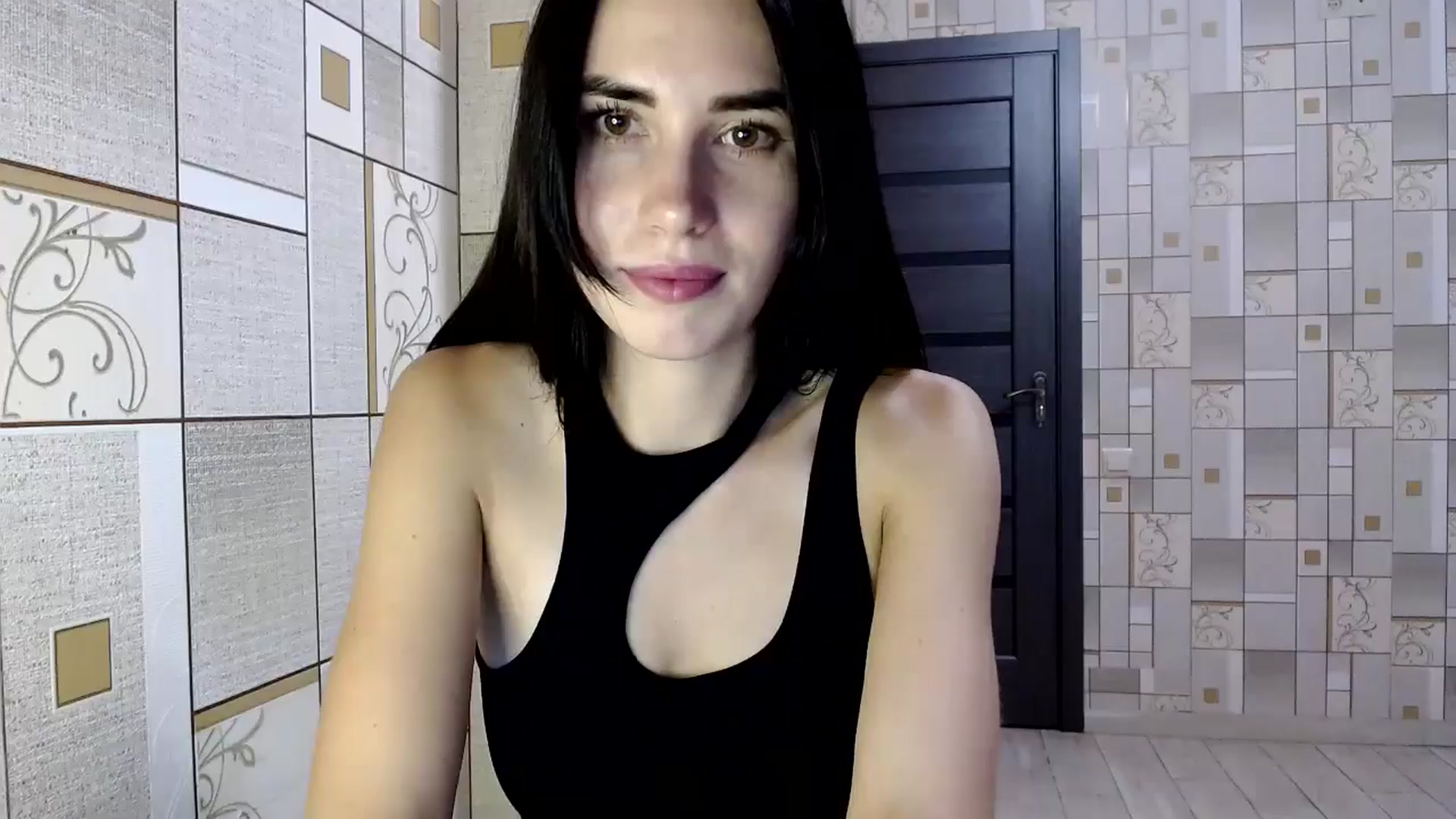 Gallery image thumbnail from Smoosi's myfreecams stream on, 08/07/2024, 22:10 image 2 of 20