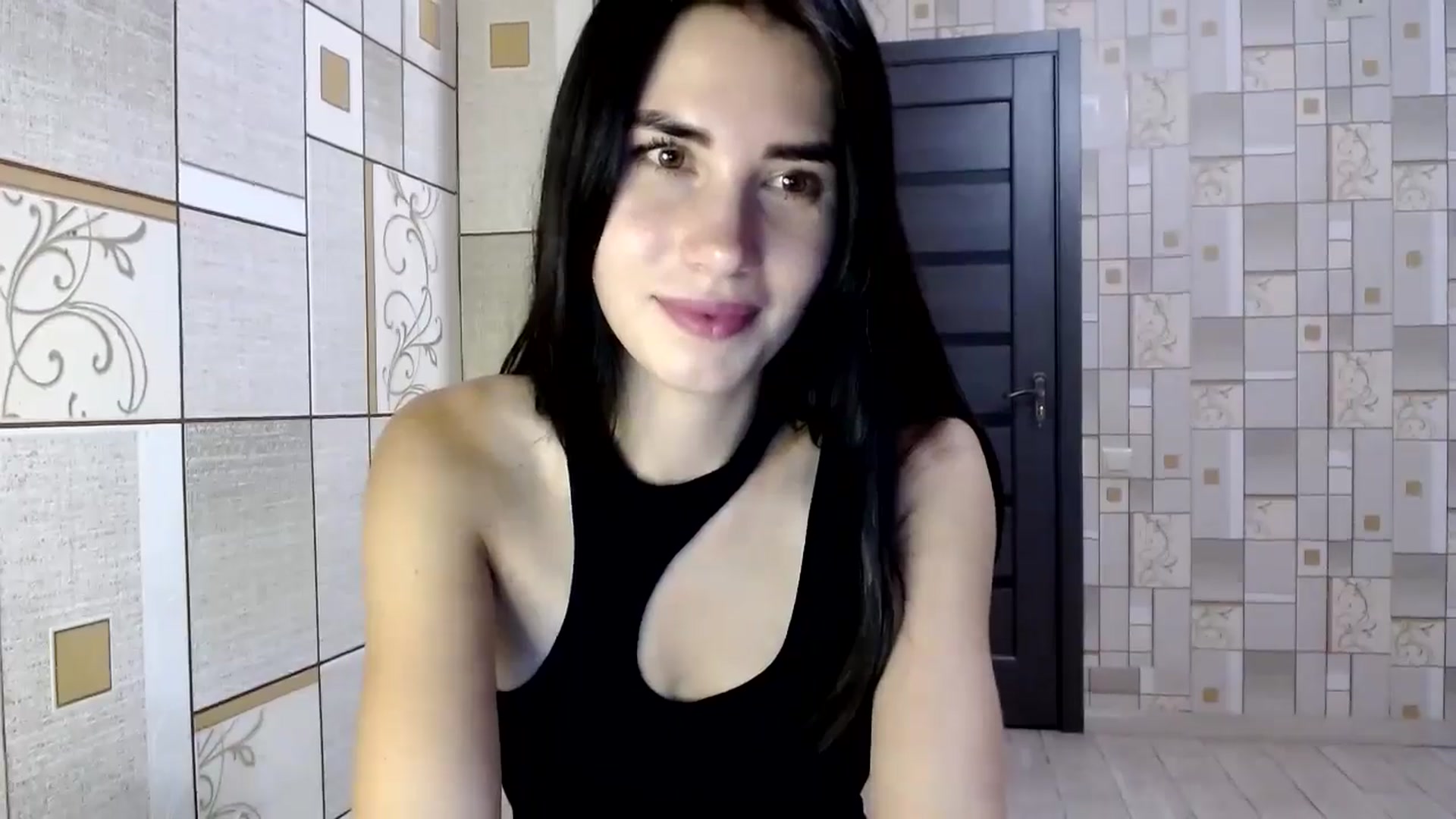 Gallery image thumbnail from Smoosi's myfreecams stream on, 08/07/2024, 22:10 image 12 of 20
