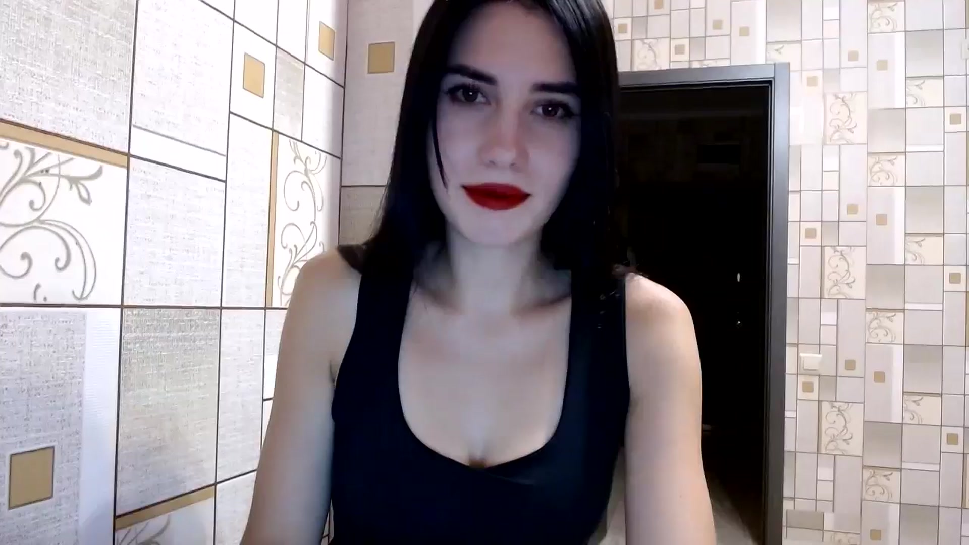 Gallery image thumbnail from Smoosi's myfreecams stream on, 08/10/2024, 18:17 image 7 of 20