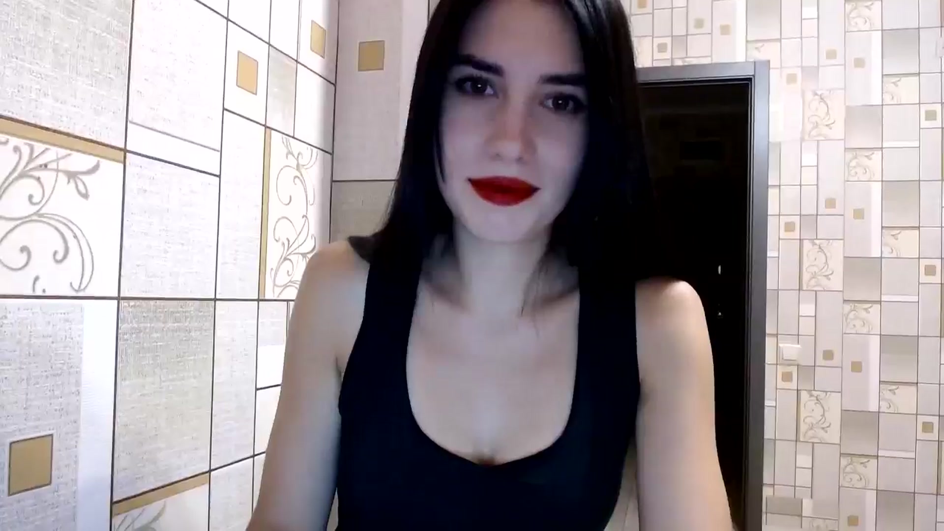 Gallery image thumbnail from Smoosi's myfreecams stream on, 08/10/2024, 18:17 image 6 of 20
