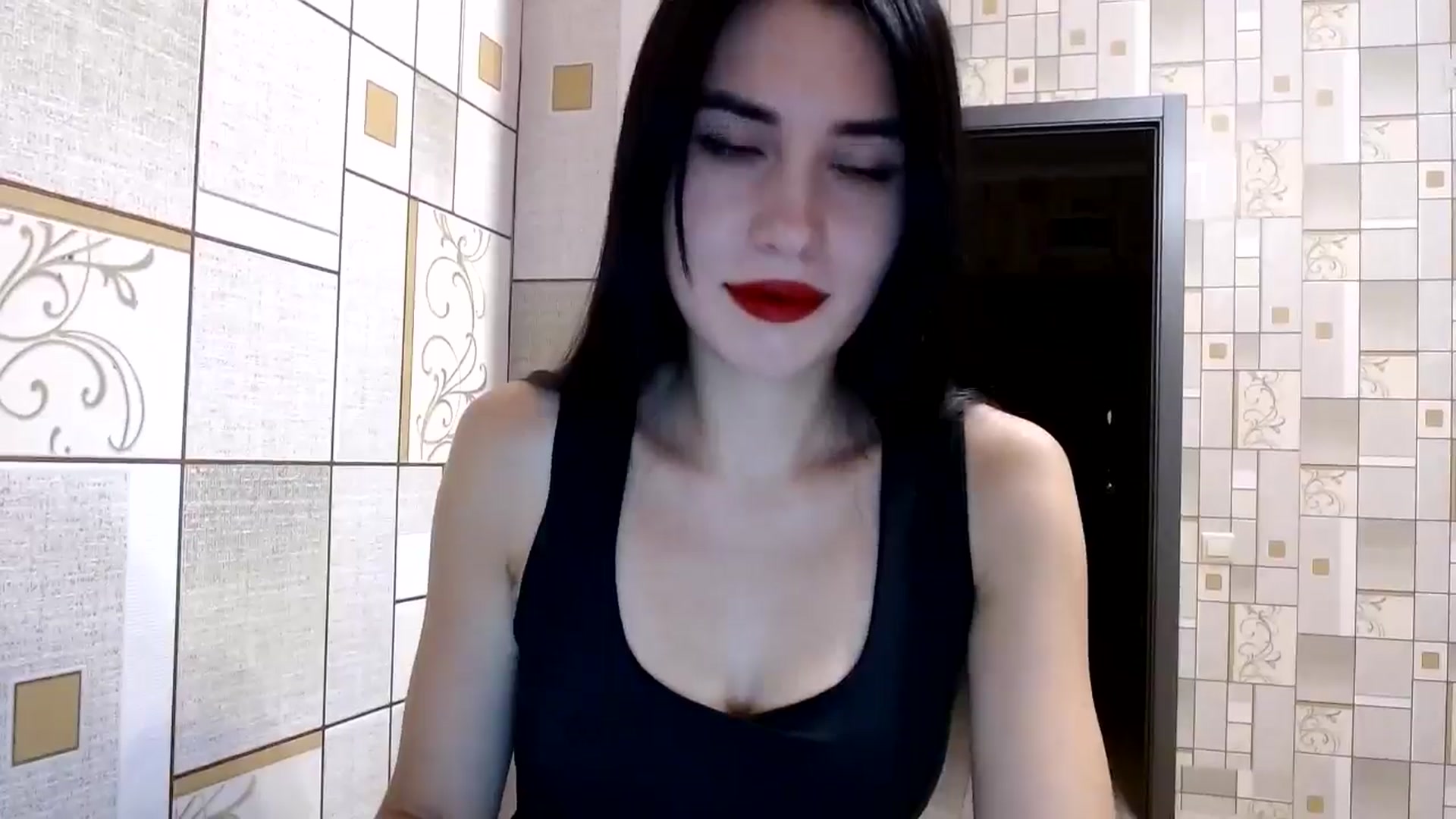 Gallery image thumbnail from Smoosi's myfreecams stream on, 08/10/2024, 18:17 image 3 of 20