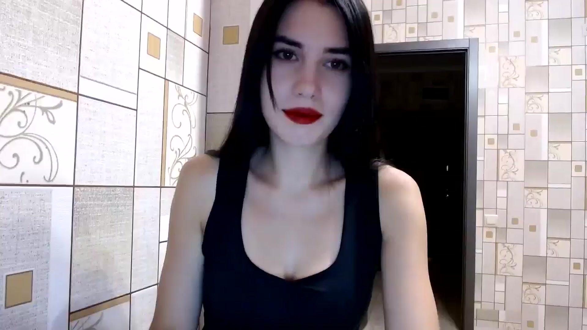 Gallery image thumbnail from Smoosi's myfreecams stream on, 08/10/2024, 18:17 image 4 of 20