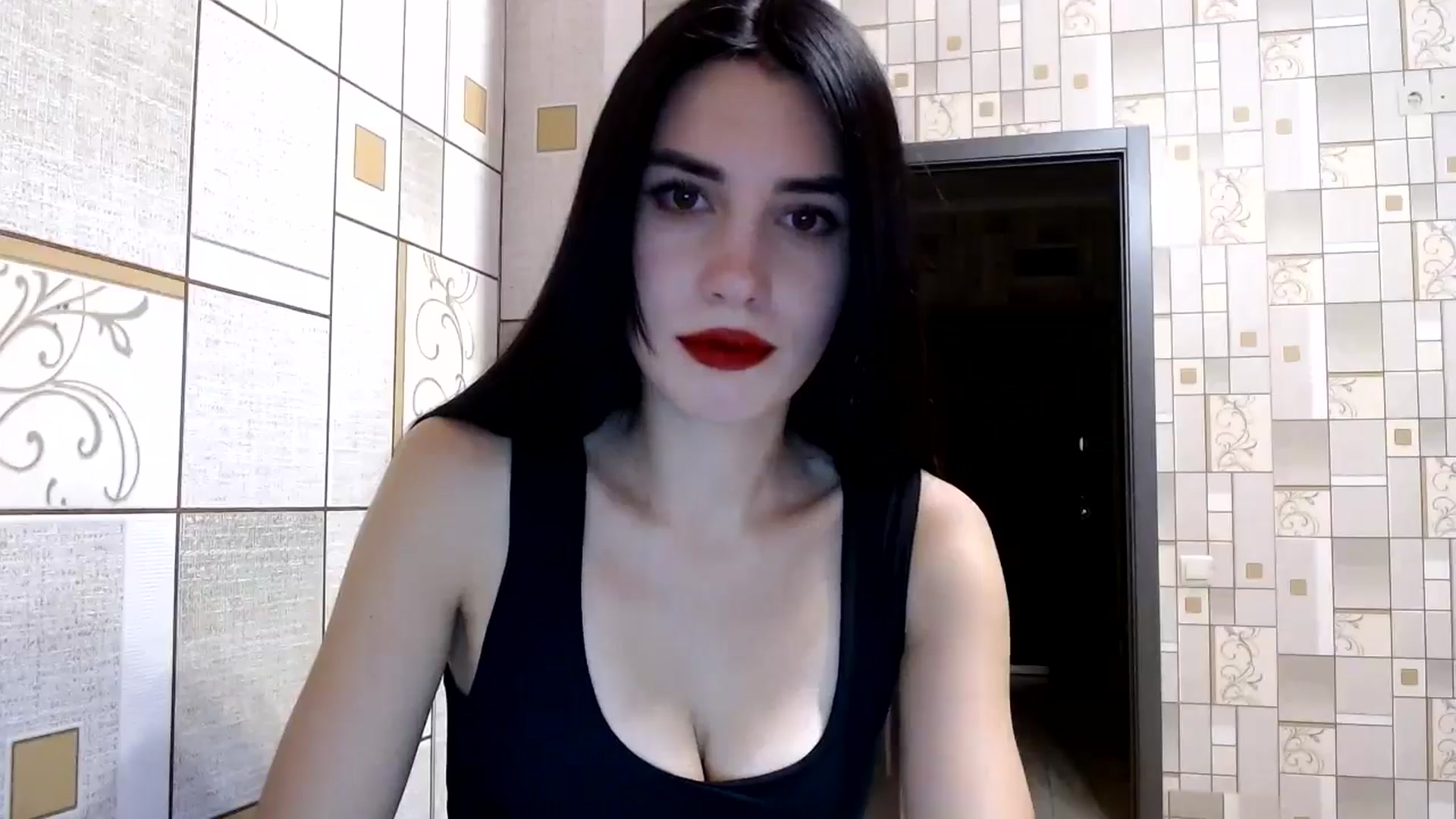 Gallery image thumbnail from Smoosi's myfreecams stream on, 08/10/2024, 19:01 image 4 of 20