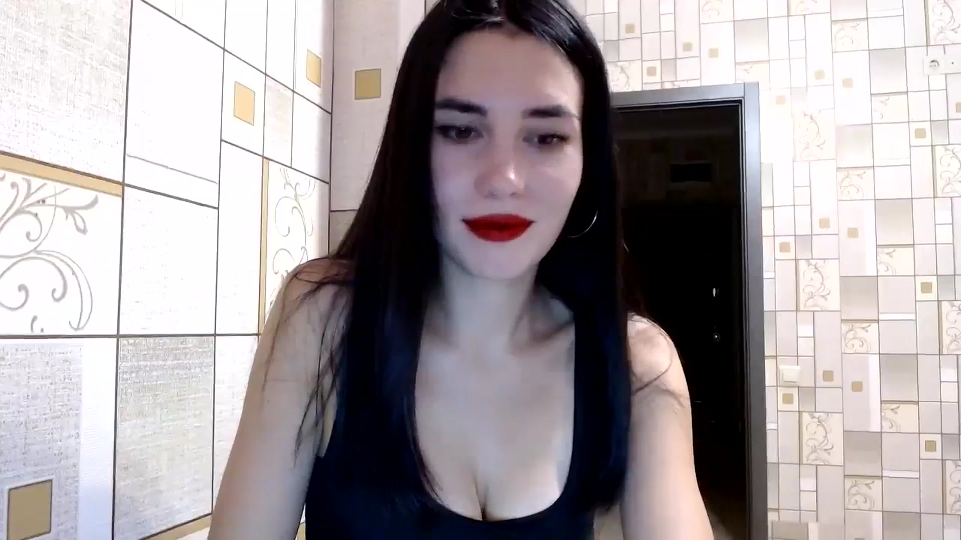 Gallery image thumbnail from Smoosi's myfreecams stream on, 08/10/2024, 19:01 image 13 of 20