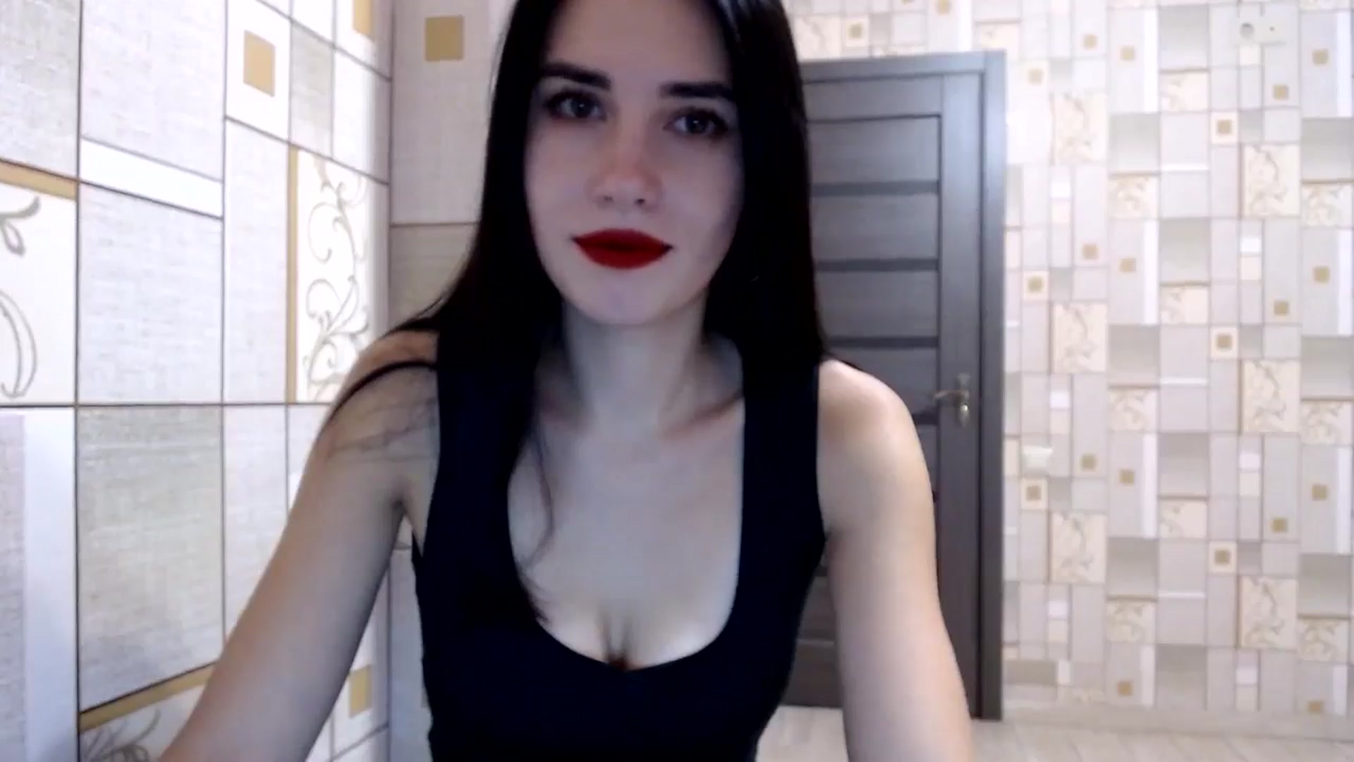 Gallery image thumbnail from Smoosi's myfreecams stream on, 08/10/2024, 20:44 image 5 of 20