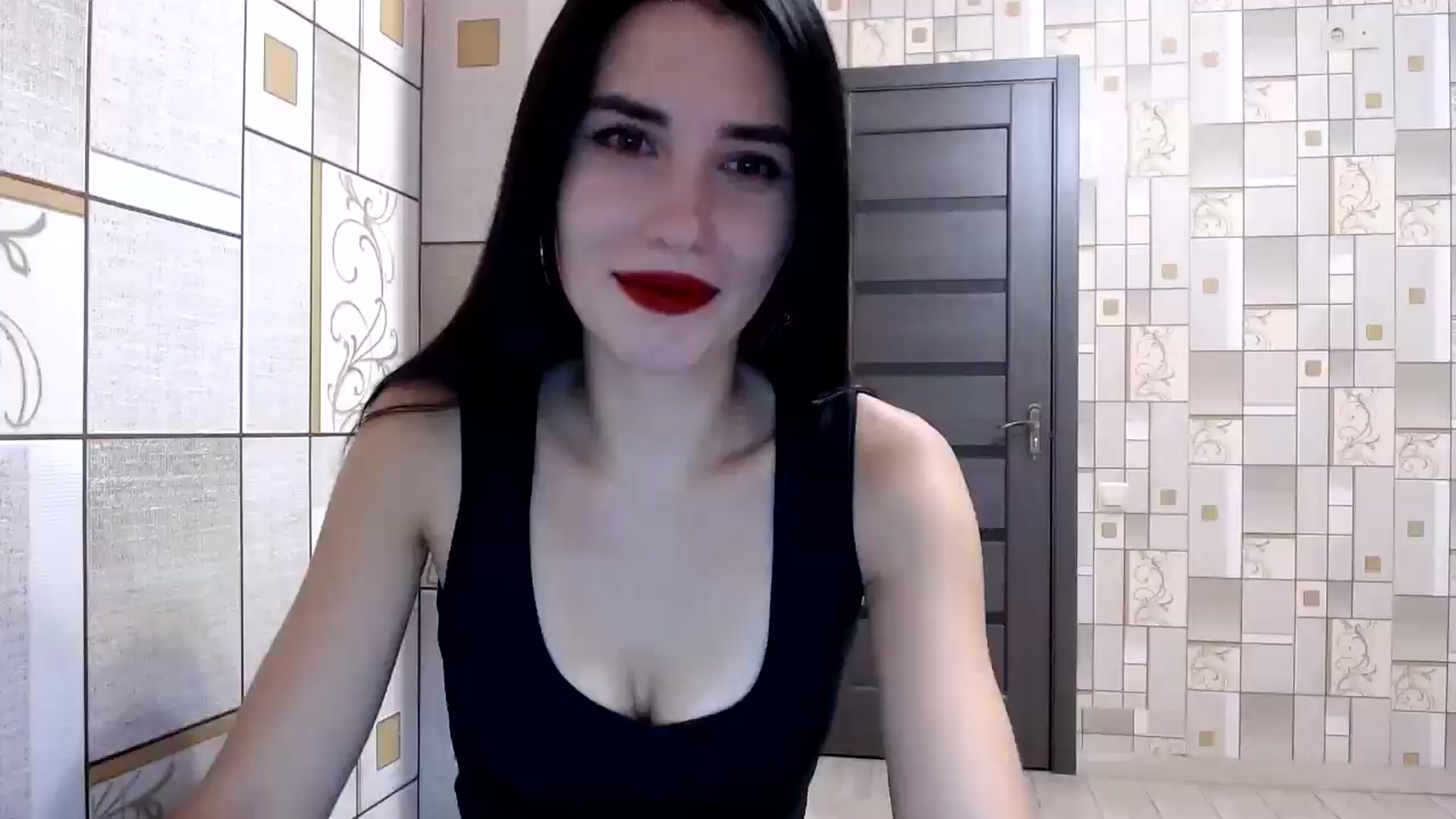 Gallery image thumbnail from Smoosi's myfreecams stream on, 08/10/2024, 20:44 image 1 of 20