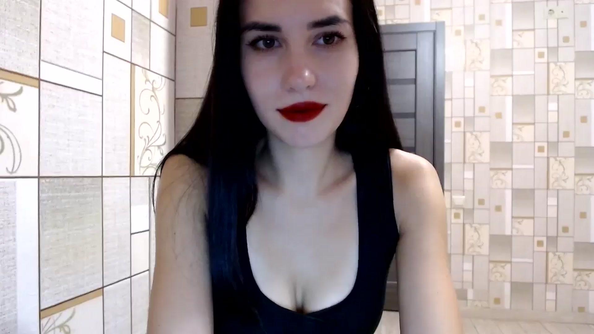 Gallery image thumbnail from Smoosi's myfreecams stream on, 08/10/2024, 21:10 image 16 of 20