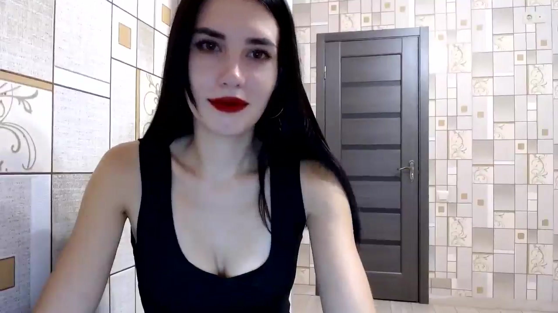 Gallery image thumbnail from Smoosi's myfreecams stream on, 08/10/2024, 21:43 image 2 of 20