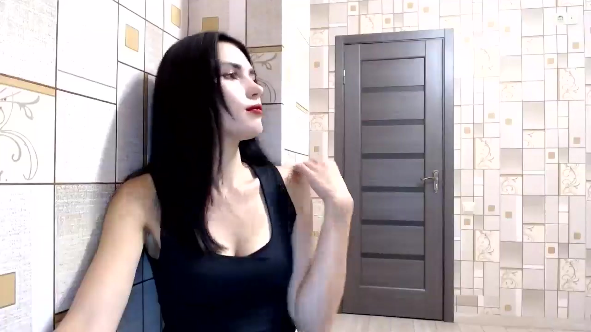 Gallery image thumbnail from Smoosi's myfreecams stream on, 08/10/2024, 21:43 image 16 of 20