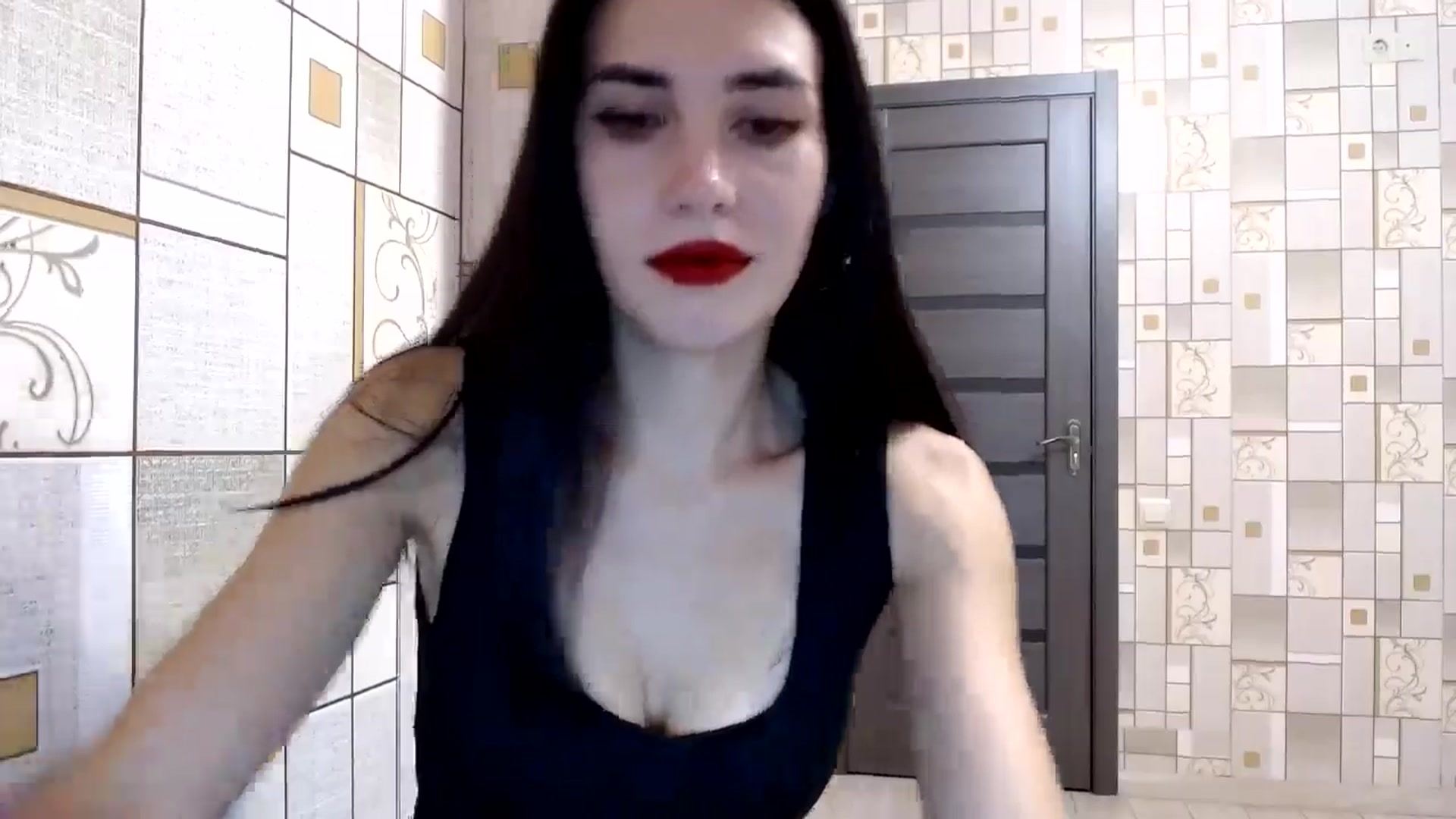 Gallery image thumbnail from Smoosi's myfreecams stream on, 08/10/2024, 21:43 image 6 of 20