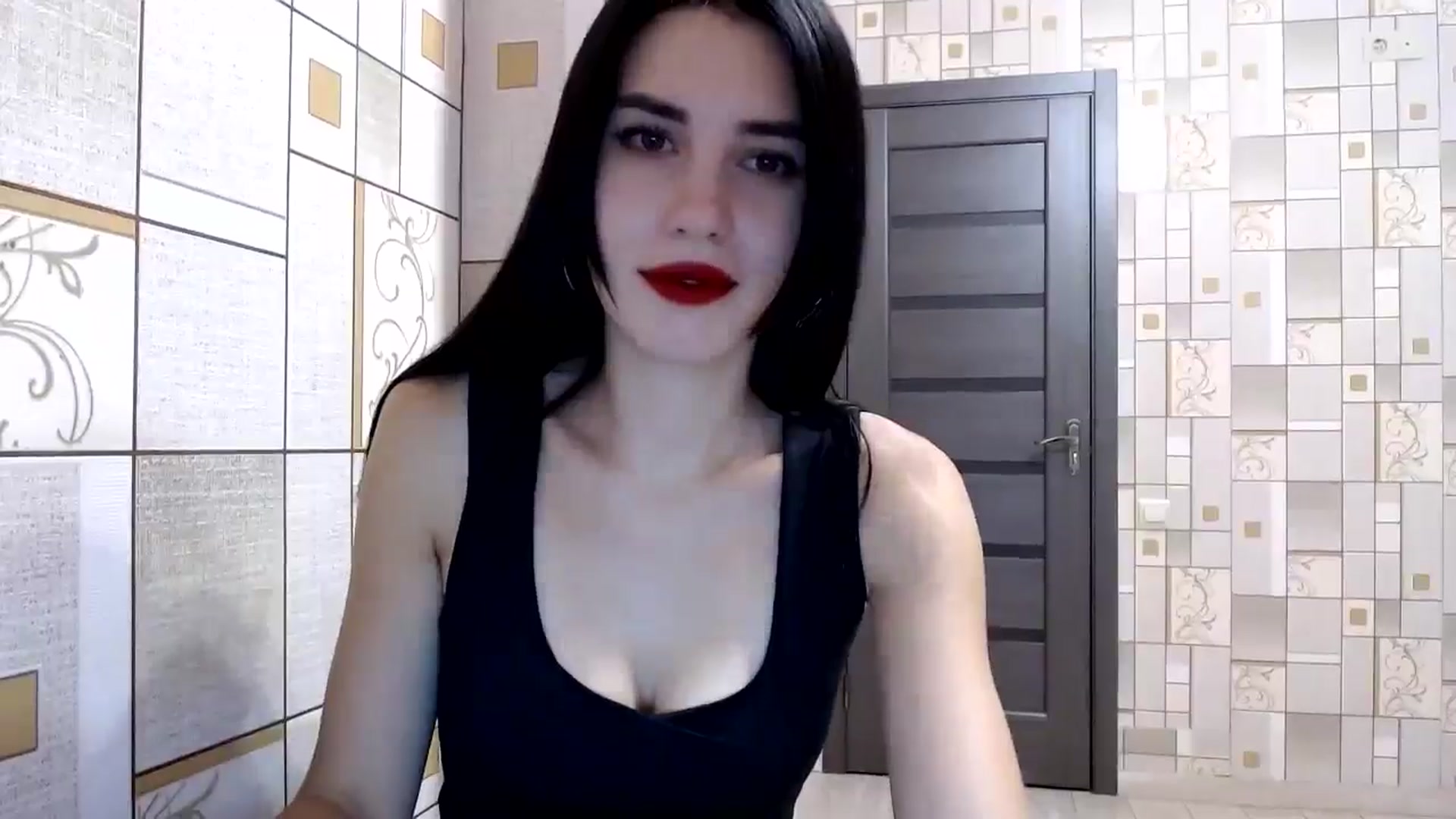 Gallery image thumbnail from Smoosi's myfreecams stream on, 08/10/2024, 21:43 image 17 of 20