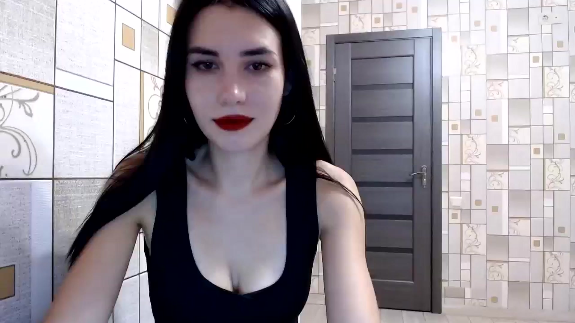 Gallery image thumbnail from Smoosi's myfreecams stream on, 08/10/2024, 21:43 image 3 of 20
