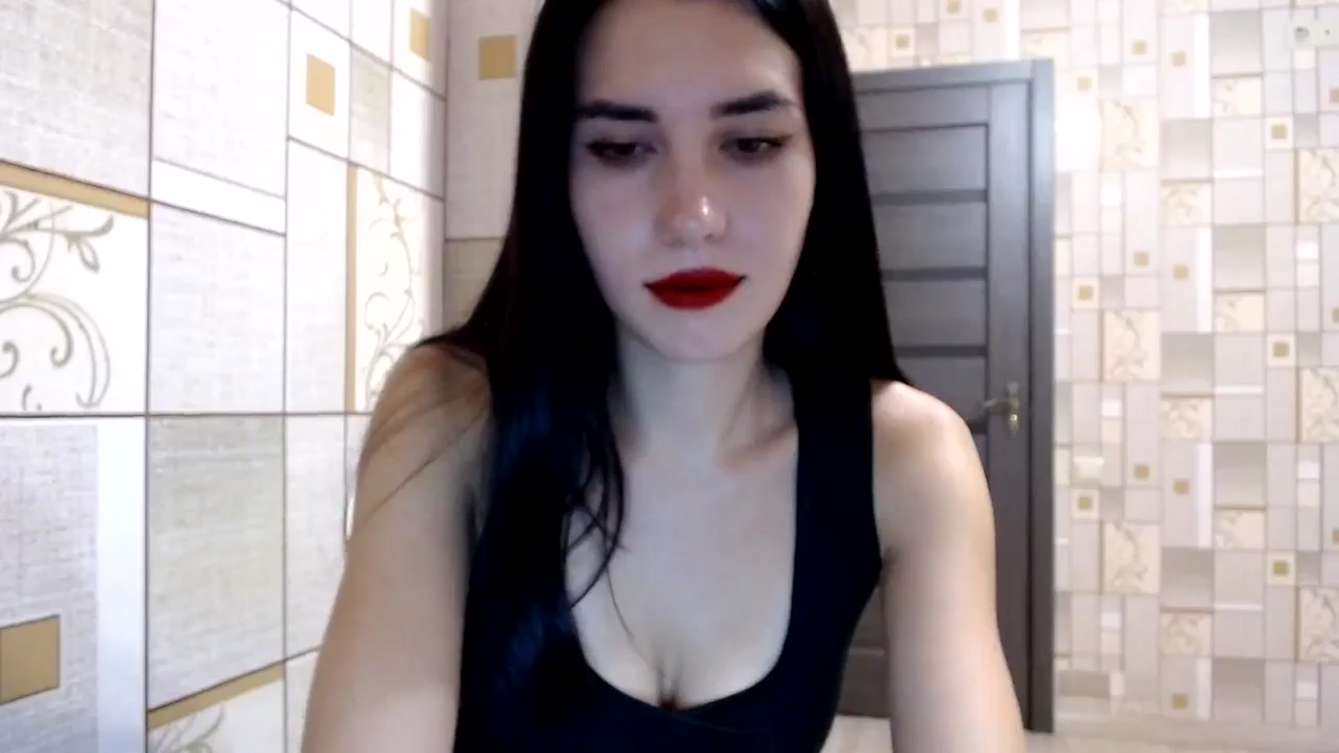 Gallery image thumbnail from Smoosi's myfreecams stream on, 08/10/2024, 22:03 image 12 of 20