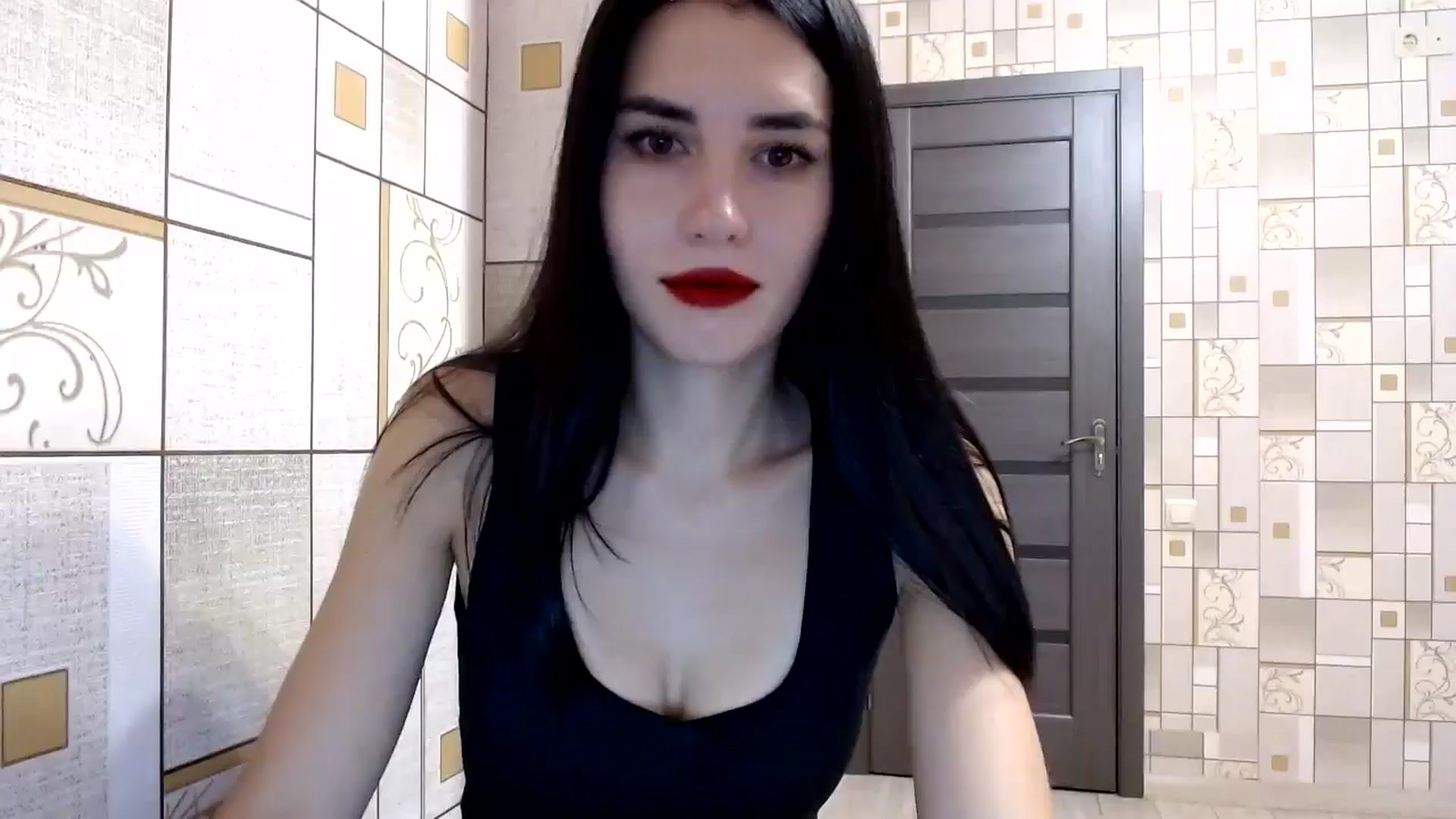 Gallery image thumbnail from Smoosi's myfreecams stream on, 08/10/2024, 22:03 image 4 of 20