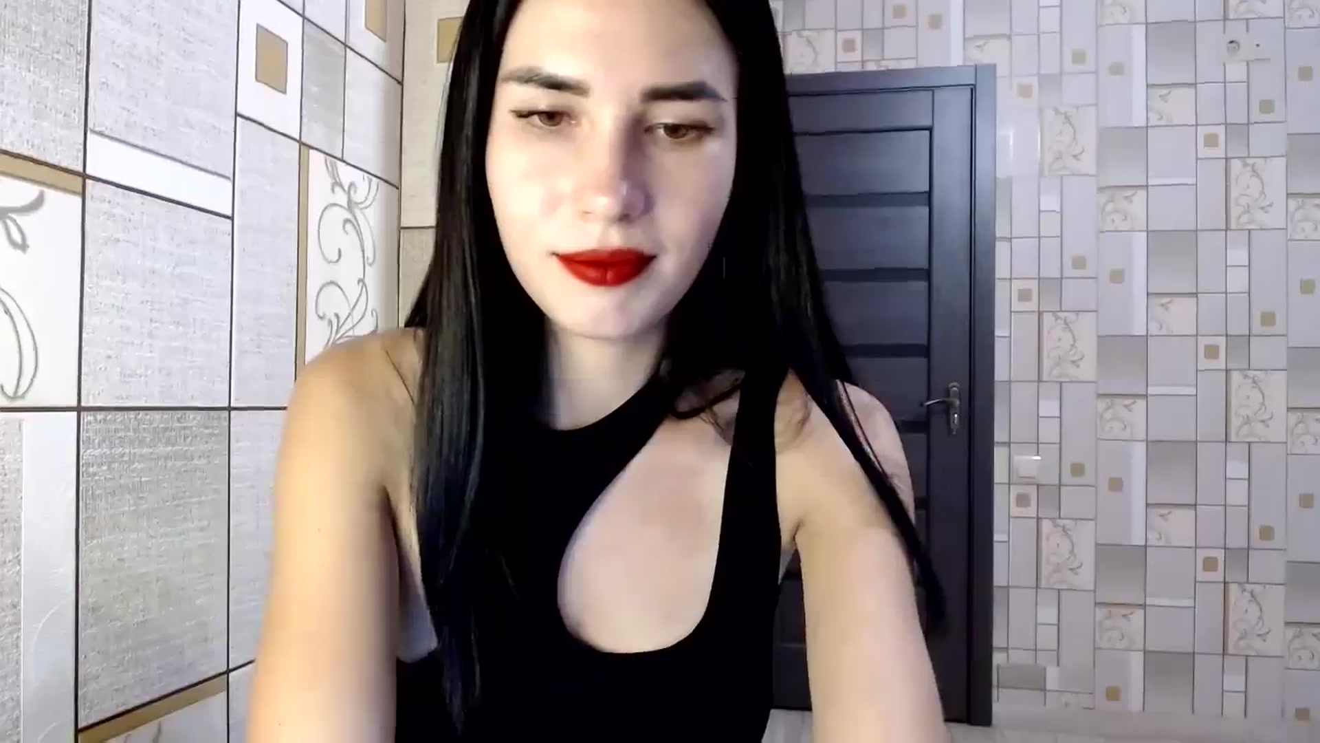 Gallery image thumbnail from Smoosi's myfreecams stream on, 08/13/2024, 20:21 image 12 of 20
