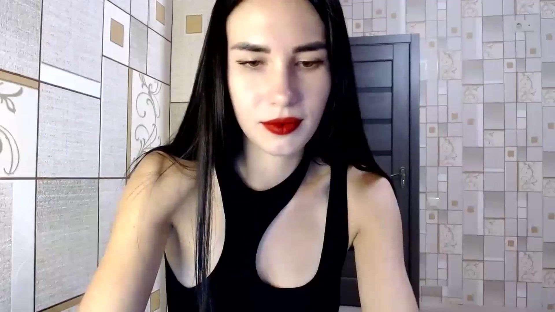 Gallery image thumbnail from Smoosi's myfreecams stream on, 08/13/2024, 20:21 image 5 of 20