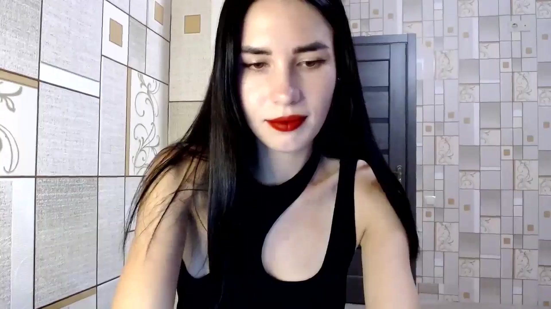 Gallery image thumbnail from Smoosi's myfreecams stream on, 08/13/2024, 20:21 image 10 of 20