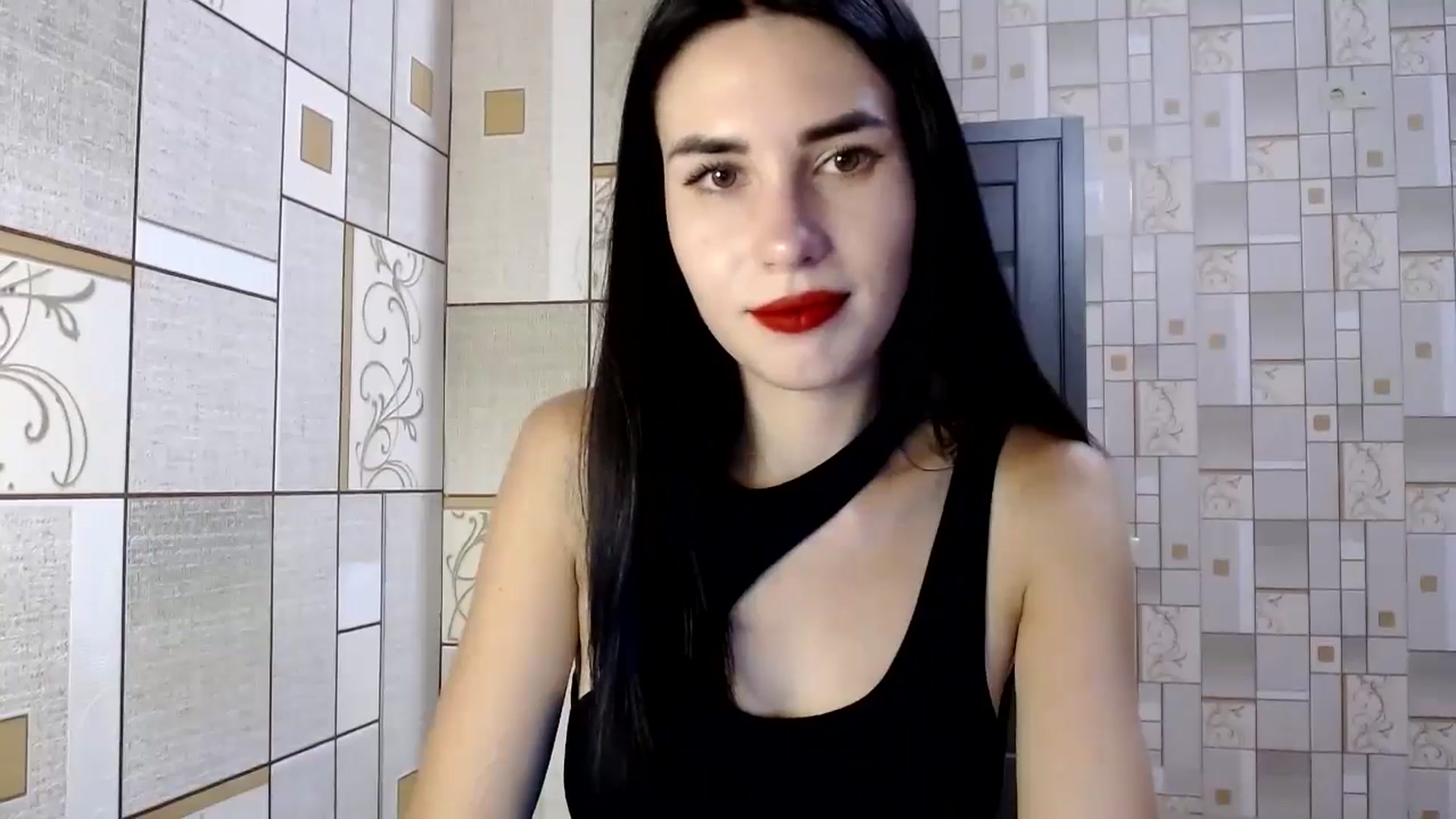 Gallery image thumbnail from Smoosi's myfreecams stream on, 08/13/2024, 21:33 image 5 of 20