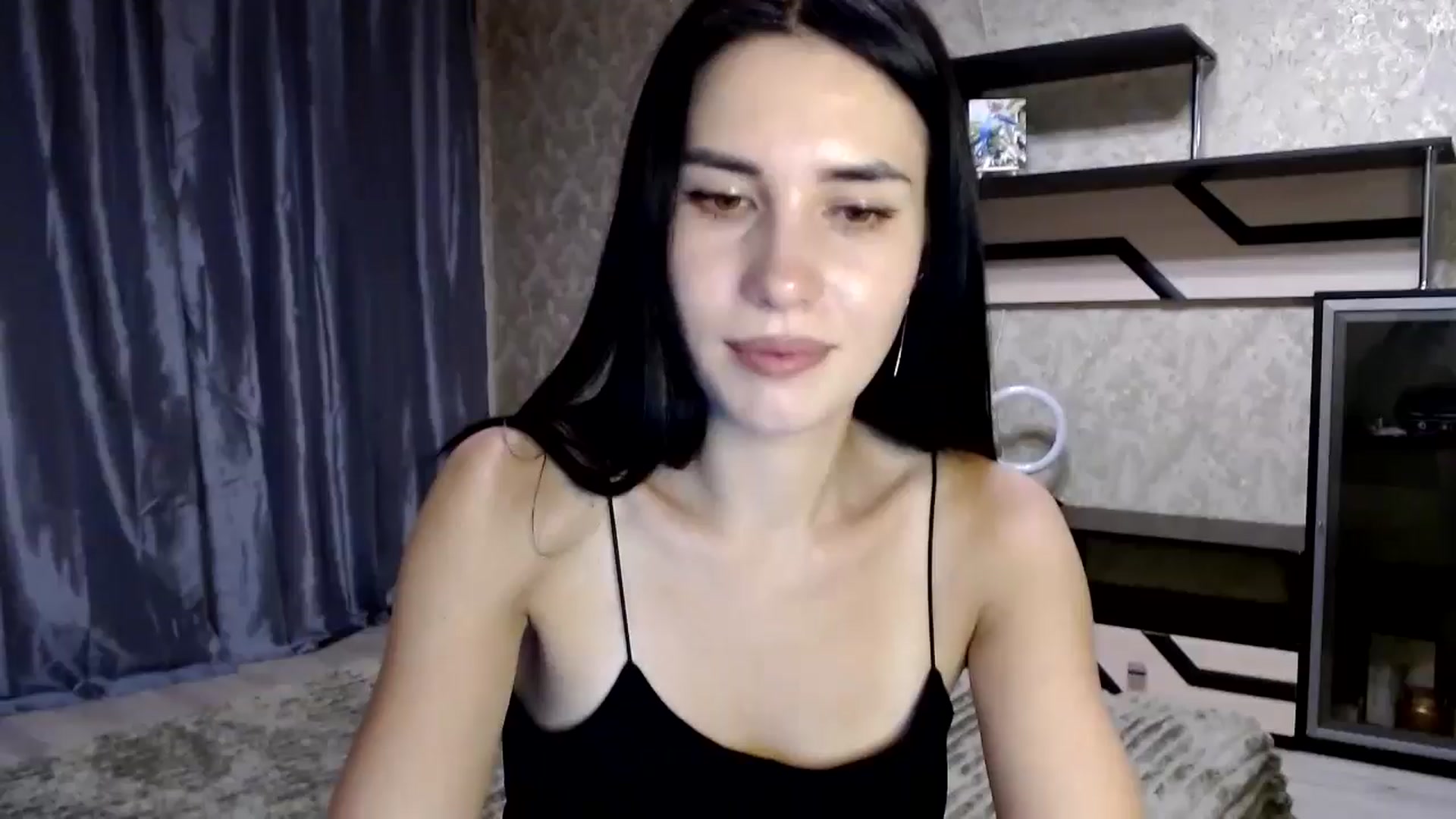 Gallery image thumbnail from Smoosi's myfreecams stream on, 08/17/2024, 21:01 image 4 of 20