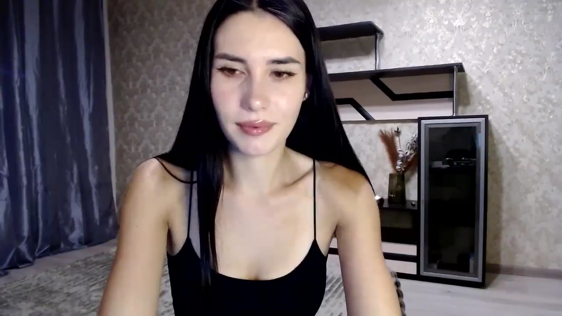 Gallery image thumbnail from Smoosi's myfreecams stream on, 08/24/2024, 19:46 image 3 of 20