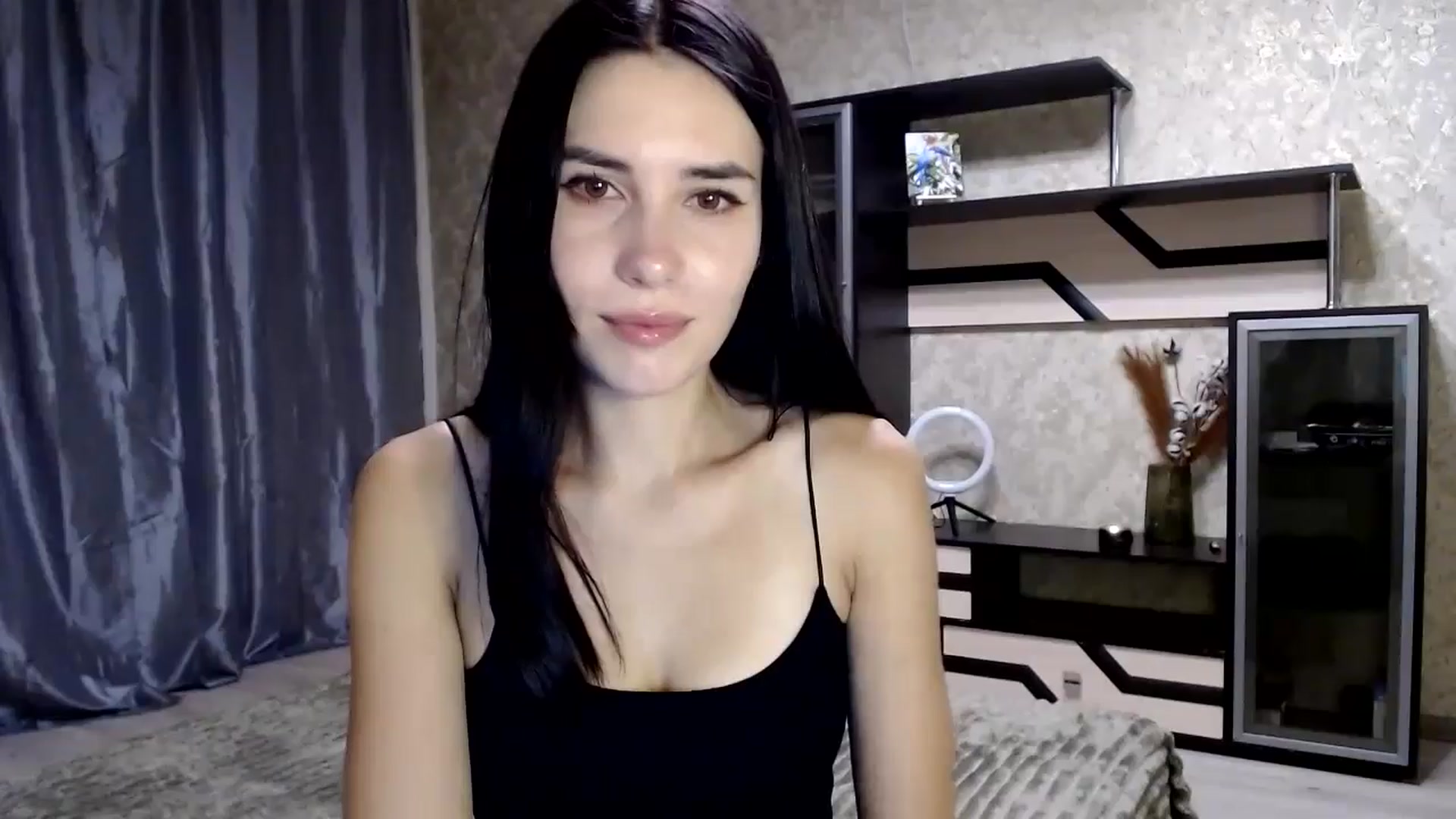 Gallery image thumbnail from Smoosi's myfreecams stream on, 08/24/2024, 20:26 image 4 of 20