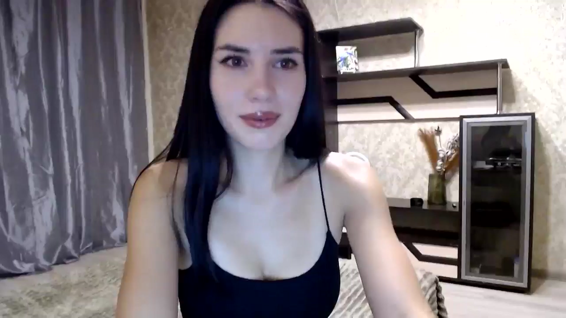 Gallery image thumbnail from Smoosi's myfreecams stream on, 08/24/2024, 21:38 image 17 of 20