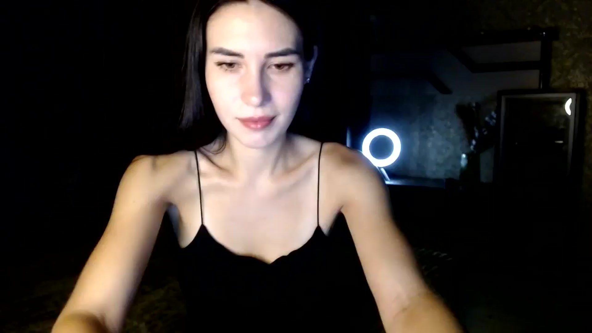 Gallery image thumbnail from Smoosi's myfreecams stream on, 08/25/2024, 18:57 image 10 of 20