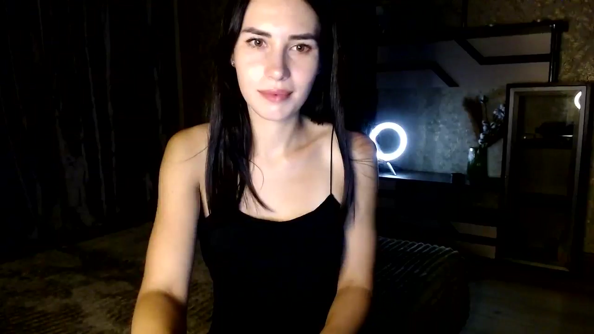 Gallery image thumbnail from Smoosi's myfreecams stream on, 08/25/2024, 20:44 image 17 of 20
