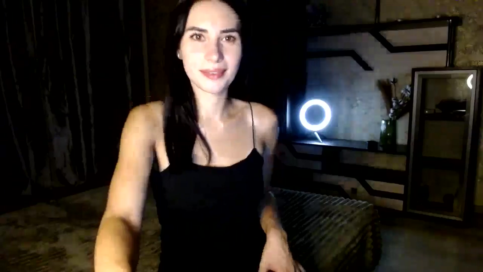 Gallery image thumbnail from Smoosi's myfreecams stream on, 08/25/2024, 20:44 image 15 of 20