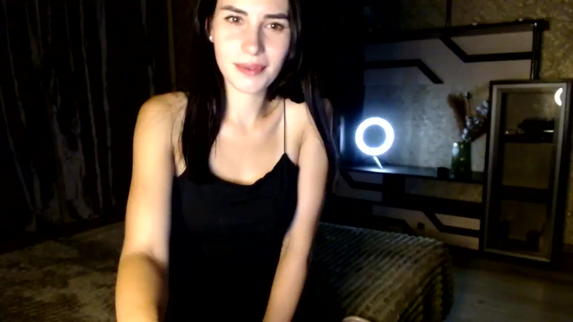 Gallery image thumbnail from Smoosi's myfreecams stream on, 08/25/2024, 21:15 image 2 of 20