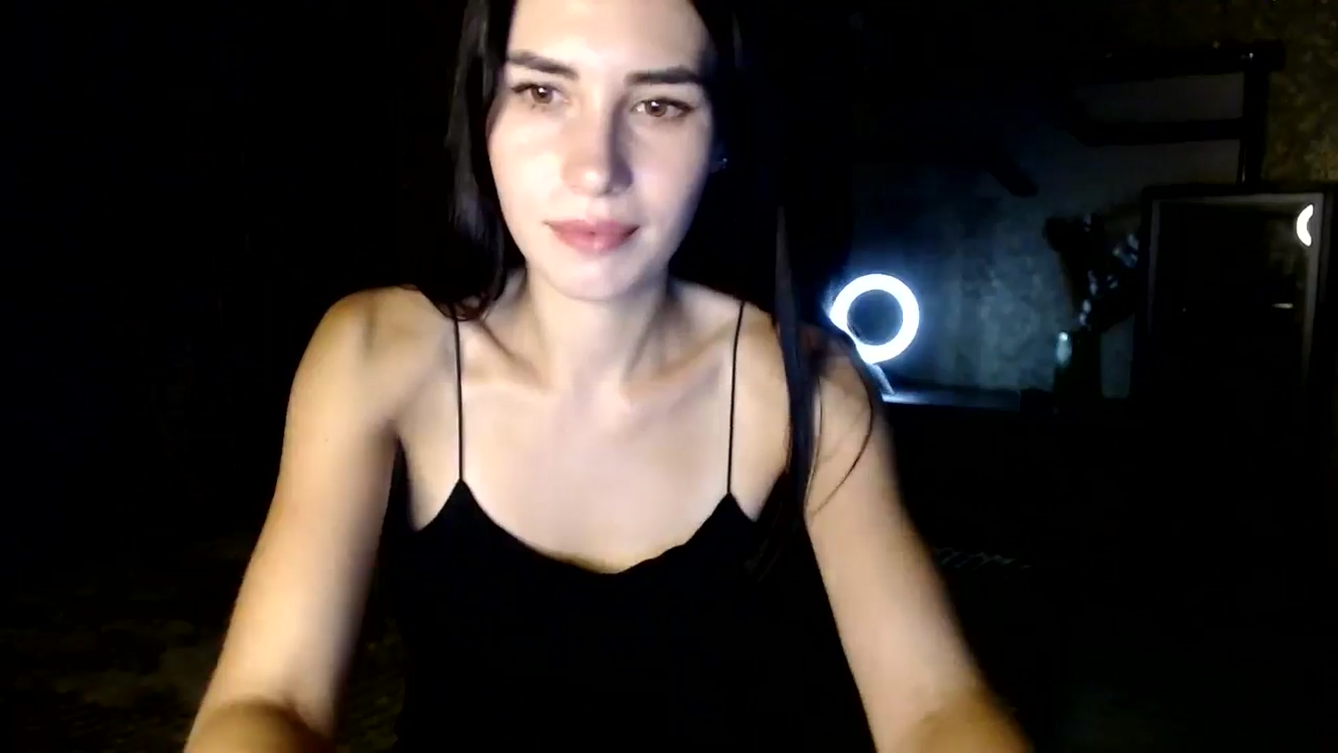 Gallery image thumbnail from Smoosi's myfreecams stream on, 08/25/2024, 21:15 image 7 of 20