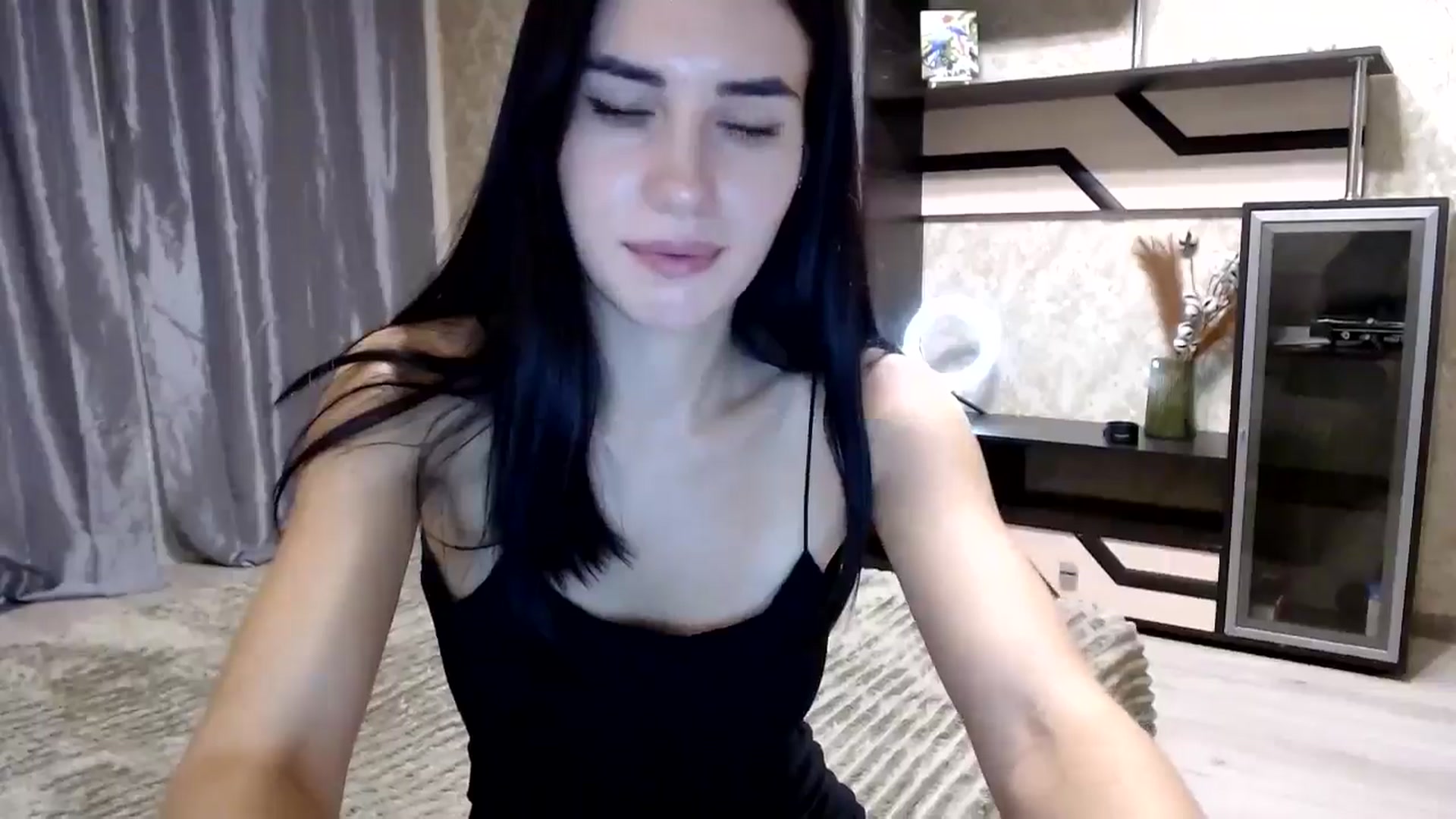 Gallery image thumbnail from Smoosi's myfreecams stream on, 08/25/2024, 22:49 image 20 of 20