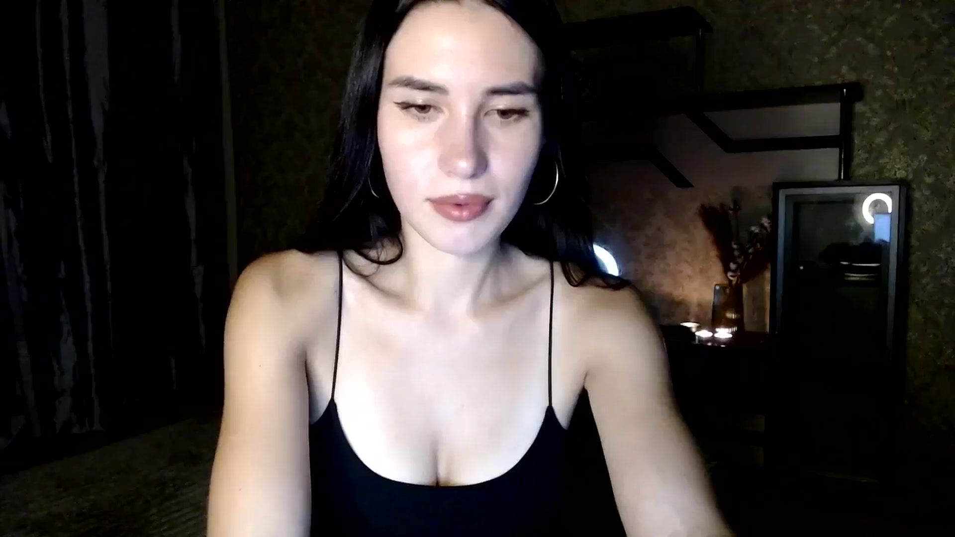 Gallery image thumbnail from Smoosi's myfreecams stream on, 08/29/2024, 19:09 image 11 of 20