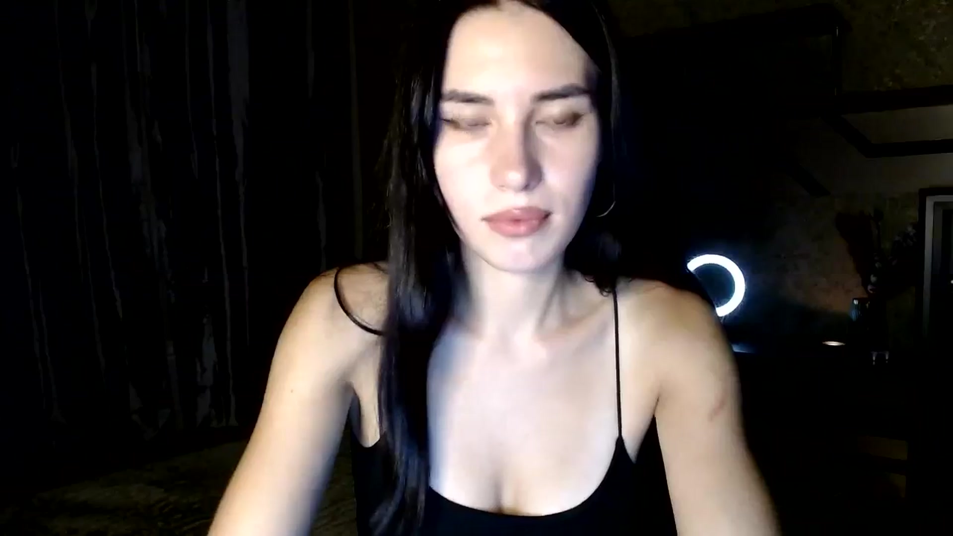 Gallery image thumbnail from Smoosi's myfreecams stream on, 08/29/2024, 20:51 image 6 of 20