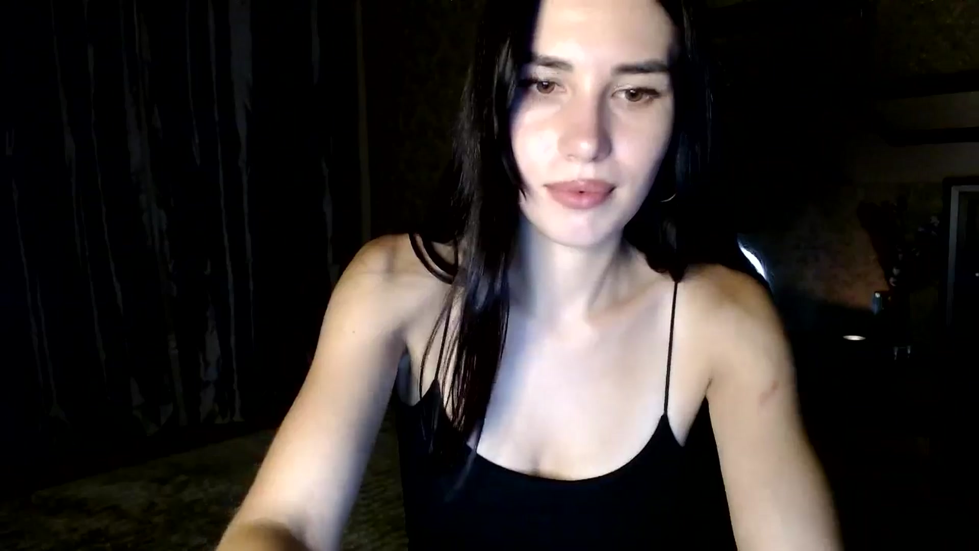 Gallery image thumbnail from Smoosi's myfreecams stream on, 08/29/2024, 20:51 image 17 of 20