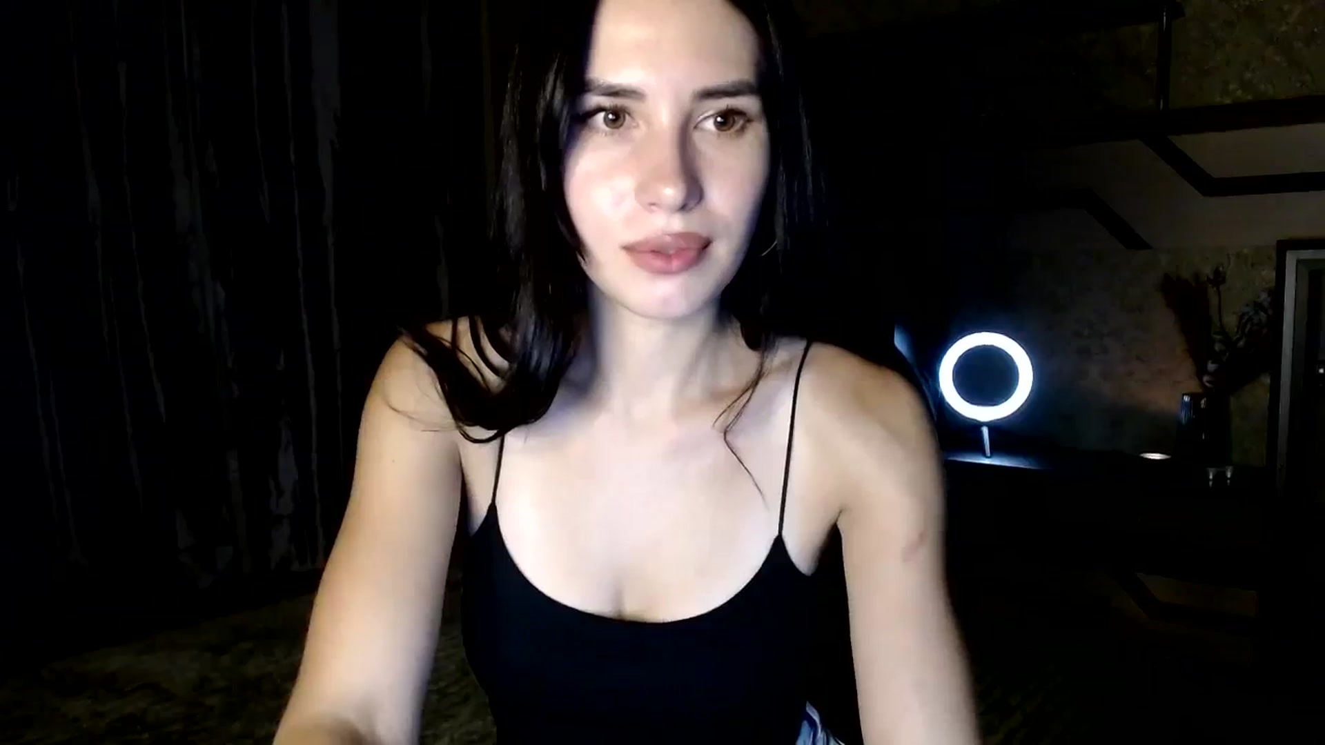 Gallery image thumbnail from Smoosi's myfreecams stream on, 08/29/2024, 20:51 image 16 of 20
