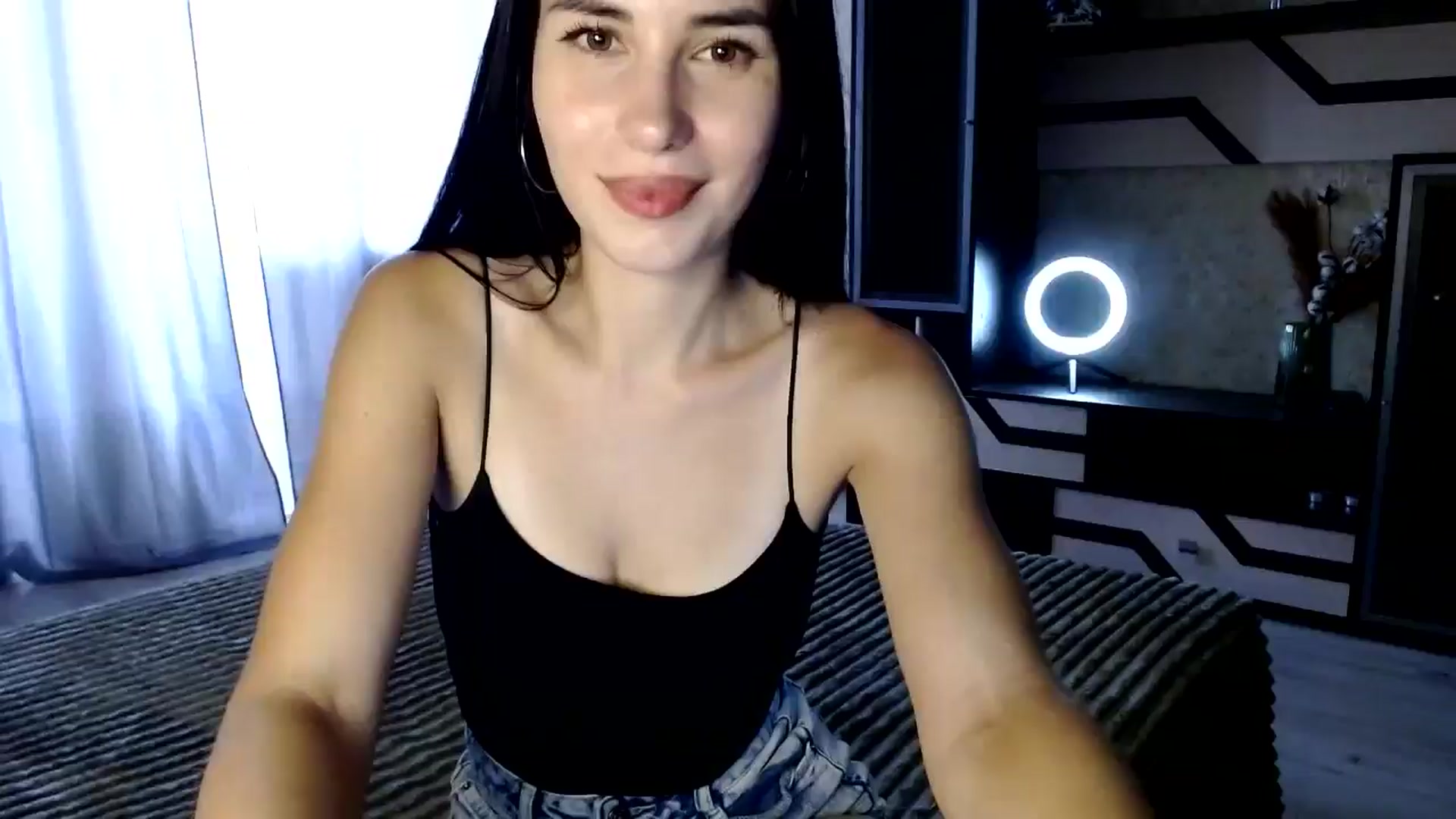 Gallery image thumbnail from Smoosi's myfreecams stream on, 08/30/2024, 14:50 image 7 of 20