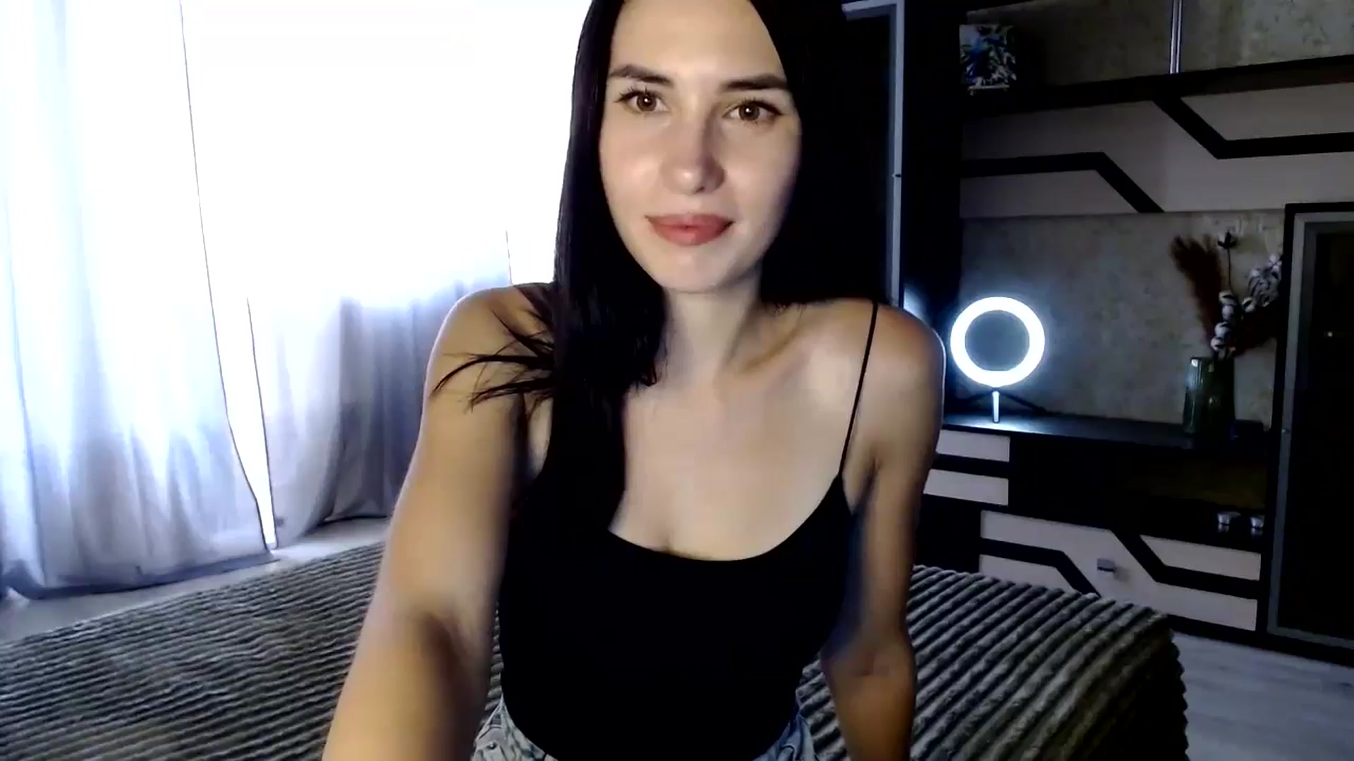 Gallery image thumbnail from Smoosi's myfreecams stream on, 08/30/2024, 14:50 image 19 of 20