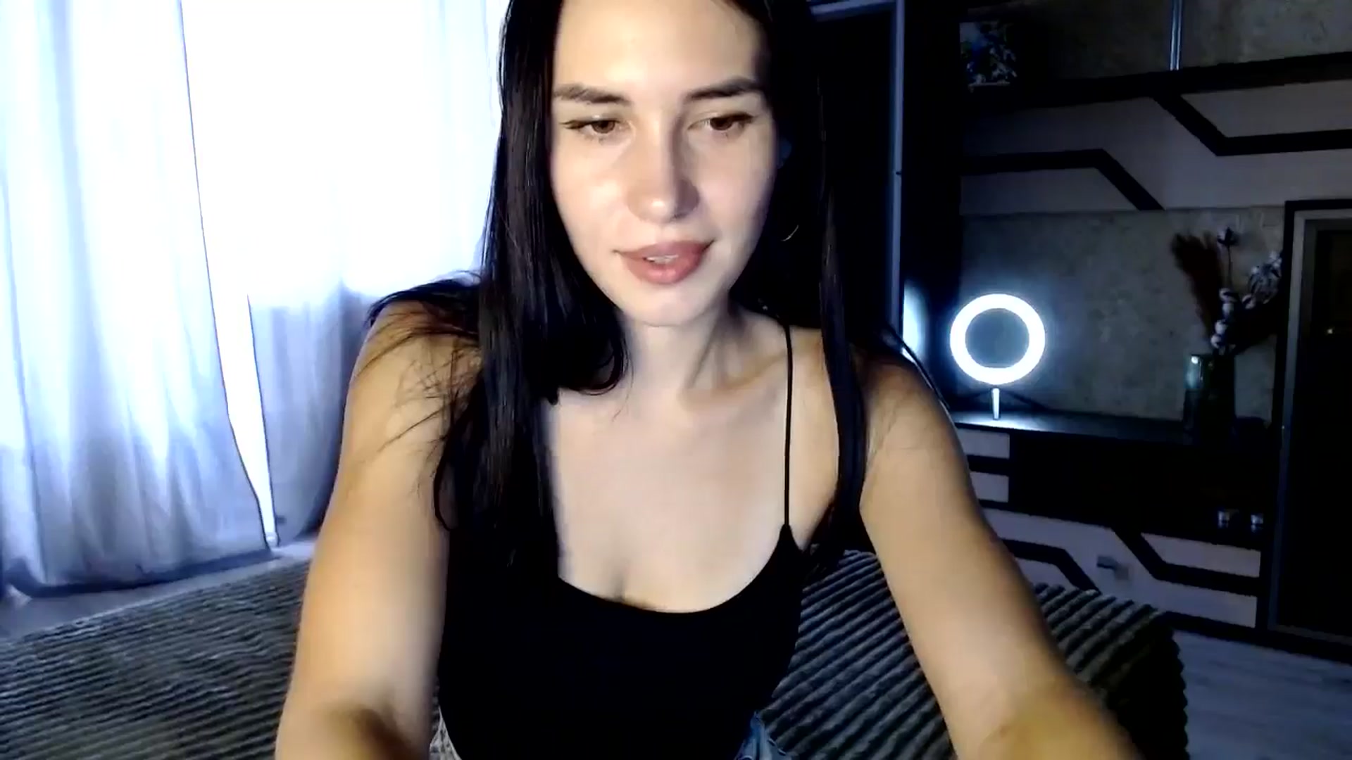 Gallery image thumbnail from Smoosi's myfreecams stream on, 08/30/2024, 14:50 image 17 of 20
