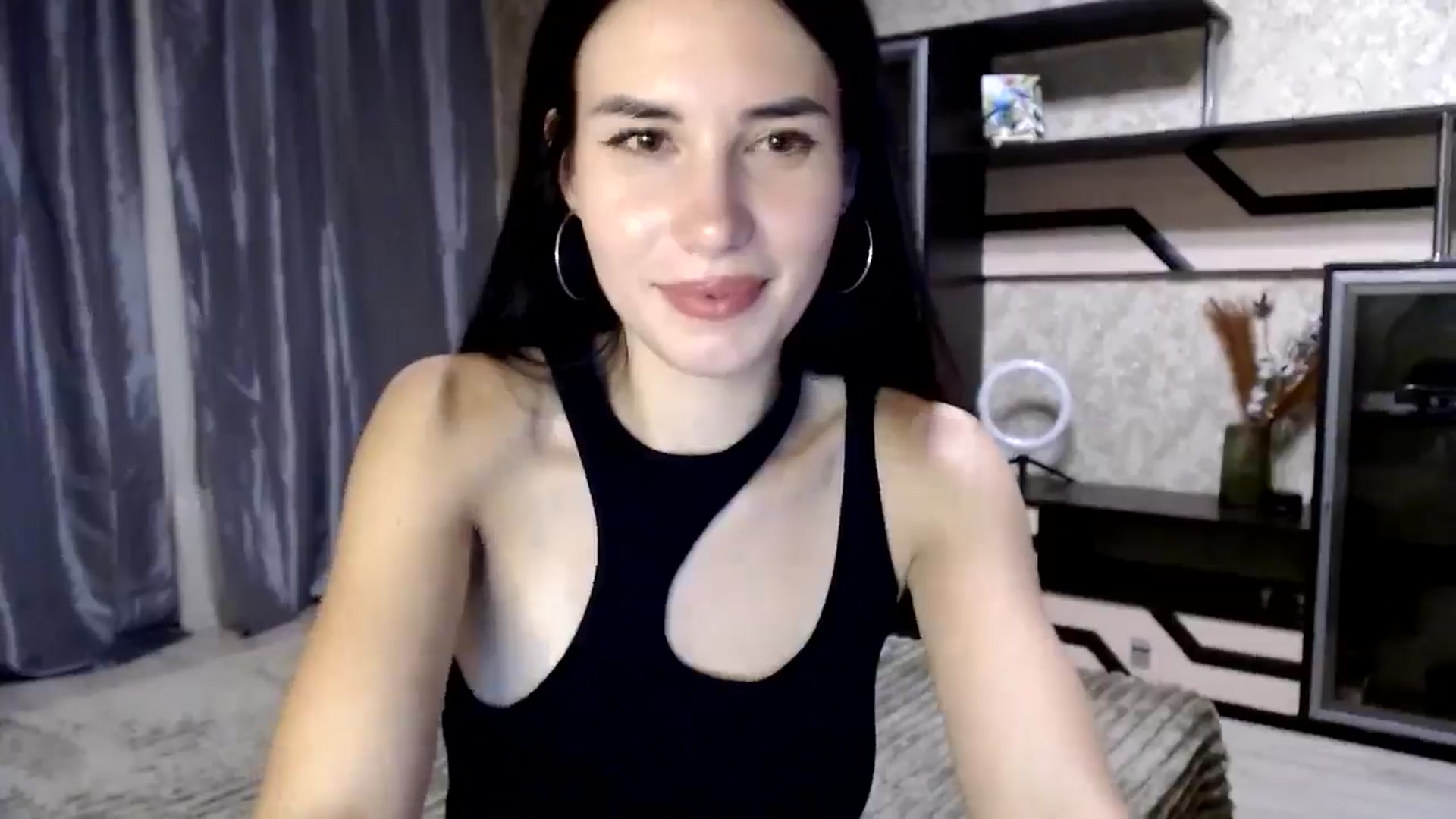 Gallery image thumbnail from Smoosi's myfreecams stream on, 08/30/2024, 21:28 image 18 of 20