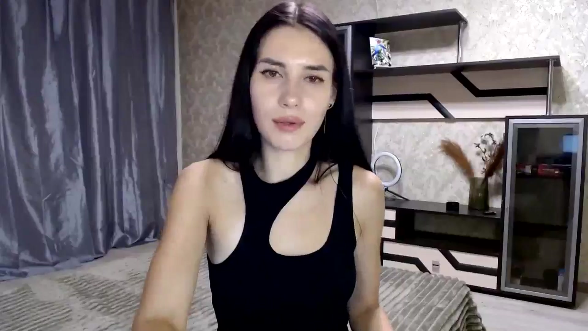Gallery image thumbnail from Smoosi's myfreecams stream on, 09/08/2024, 20:57 image 16 of 20