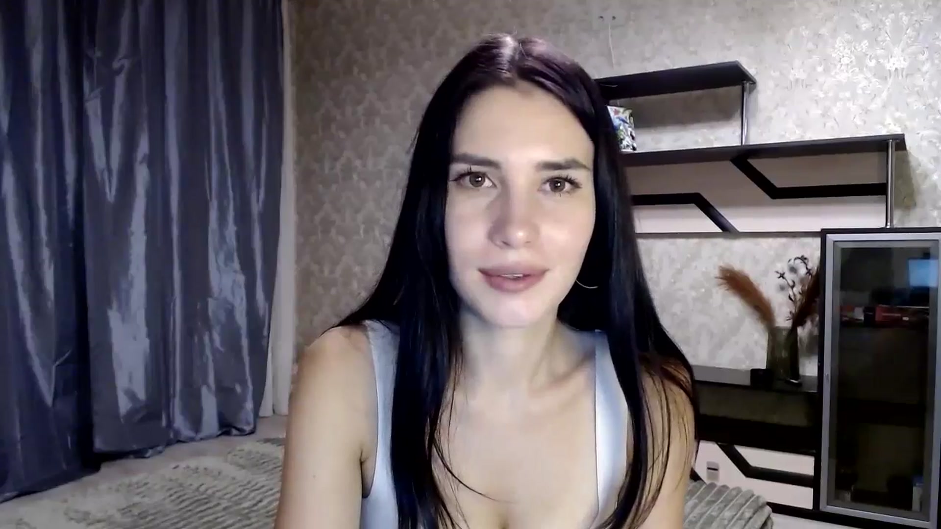 Gallery image thumbnail from Smoosi's myfreecams stream on, 09/11/2024, 20:01 image 3 of 20