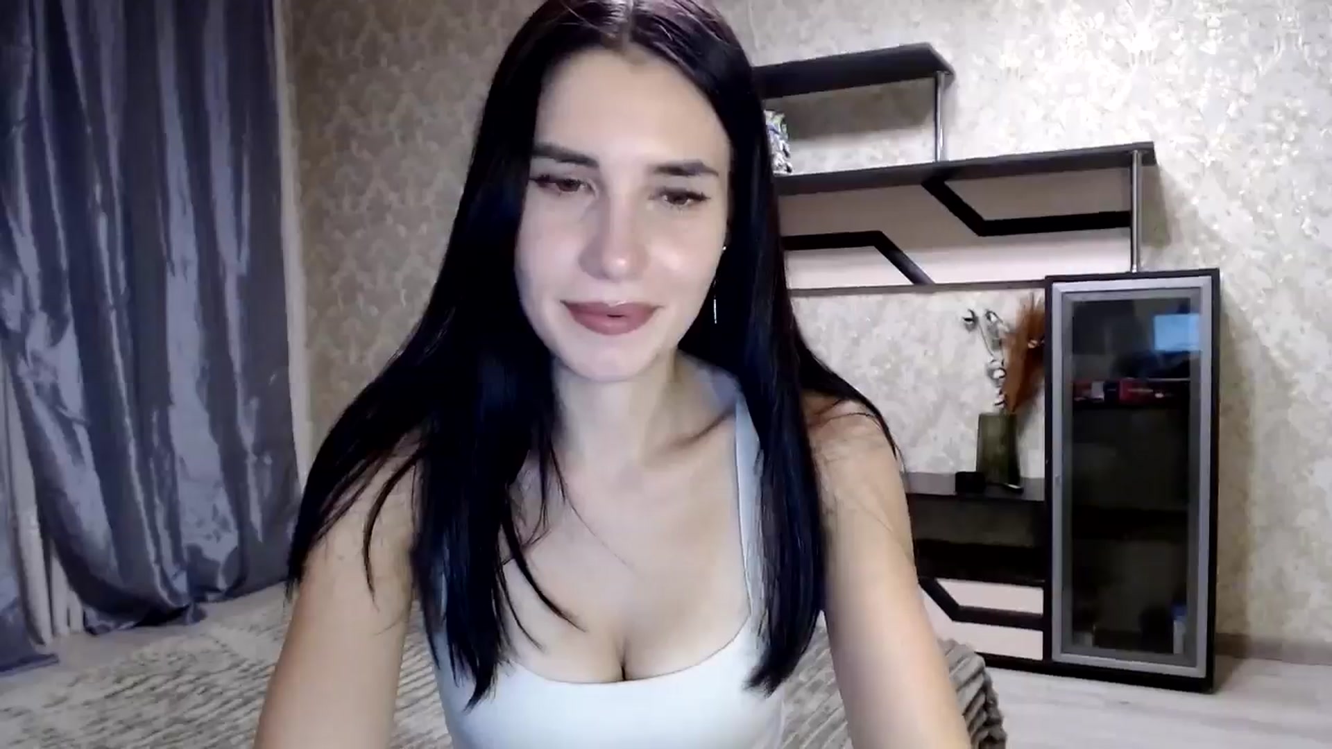 Gallery image thumbnail from Smoosi's myfreecams stream on, 09/12/2024, 21:01 image 14 of 20