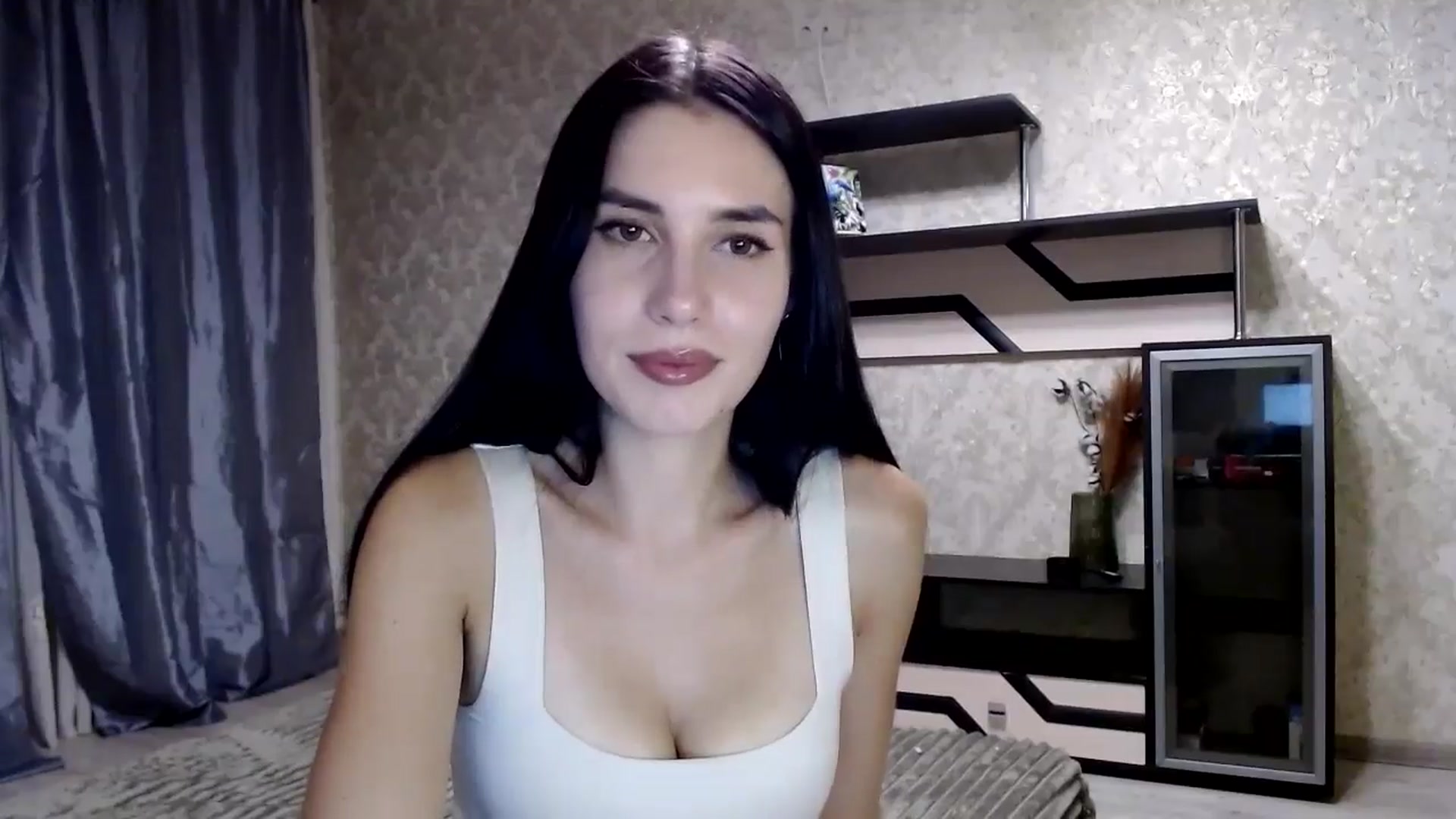 Gallery image thumbnail from Smoosi's myfreecams stream on, 09/12/2024, 21:01 image 2 of 20